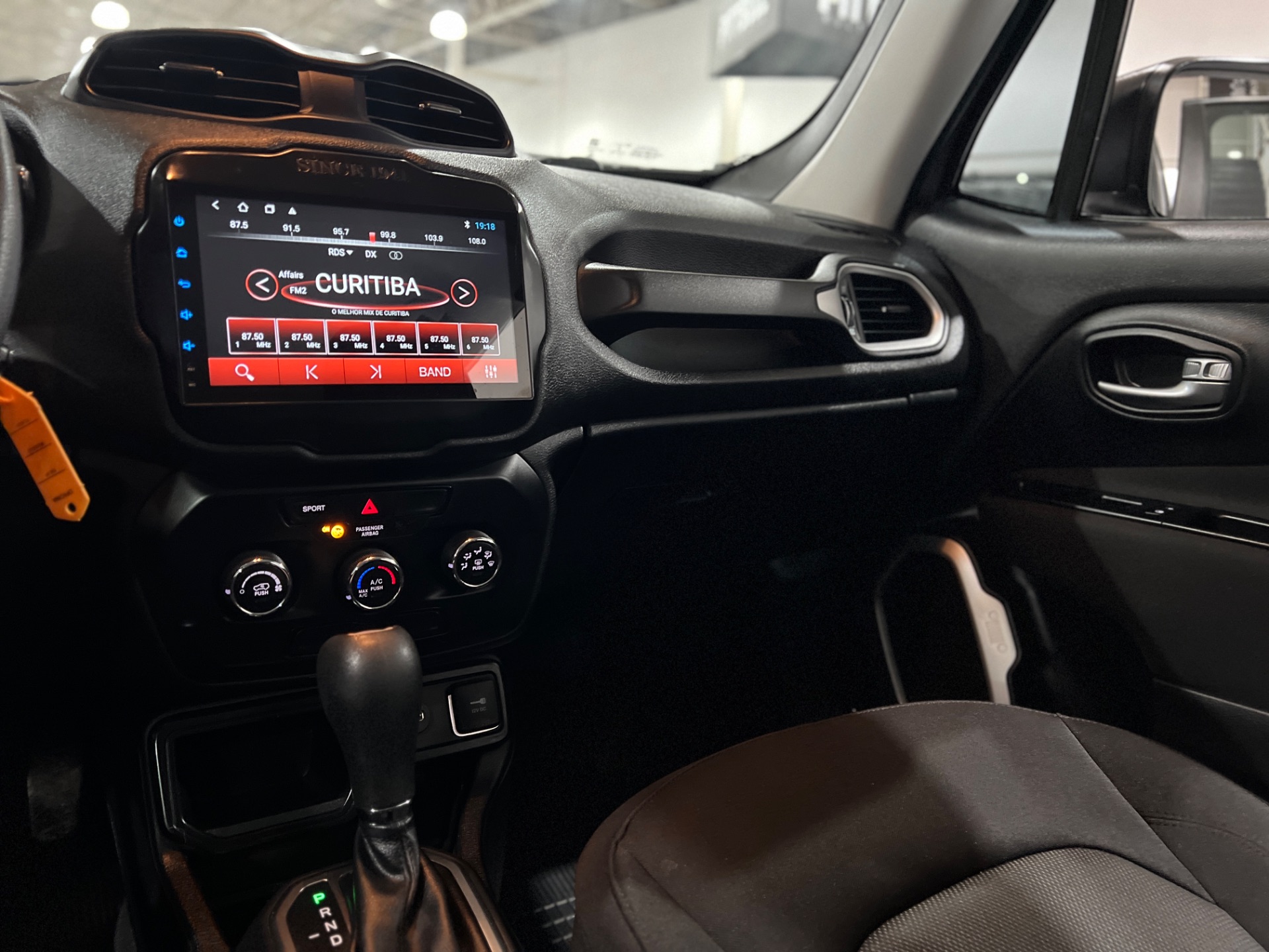 jeep renegade 1.8 at ano 2020