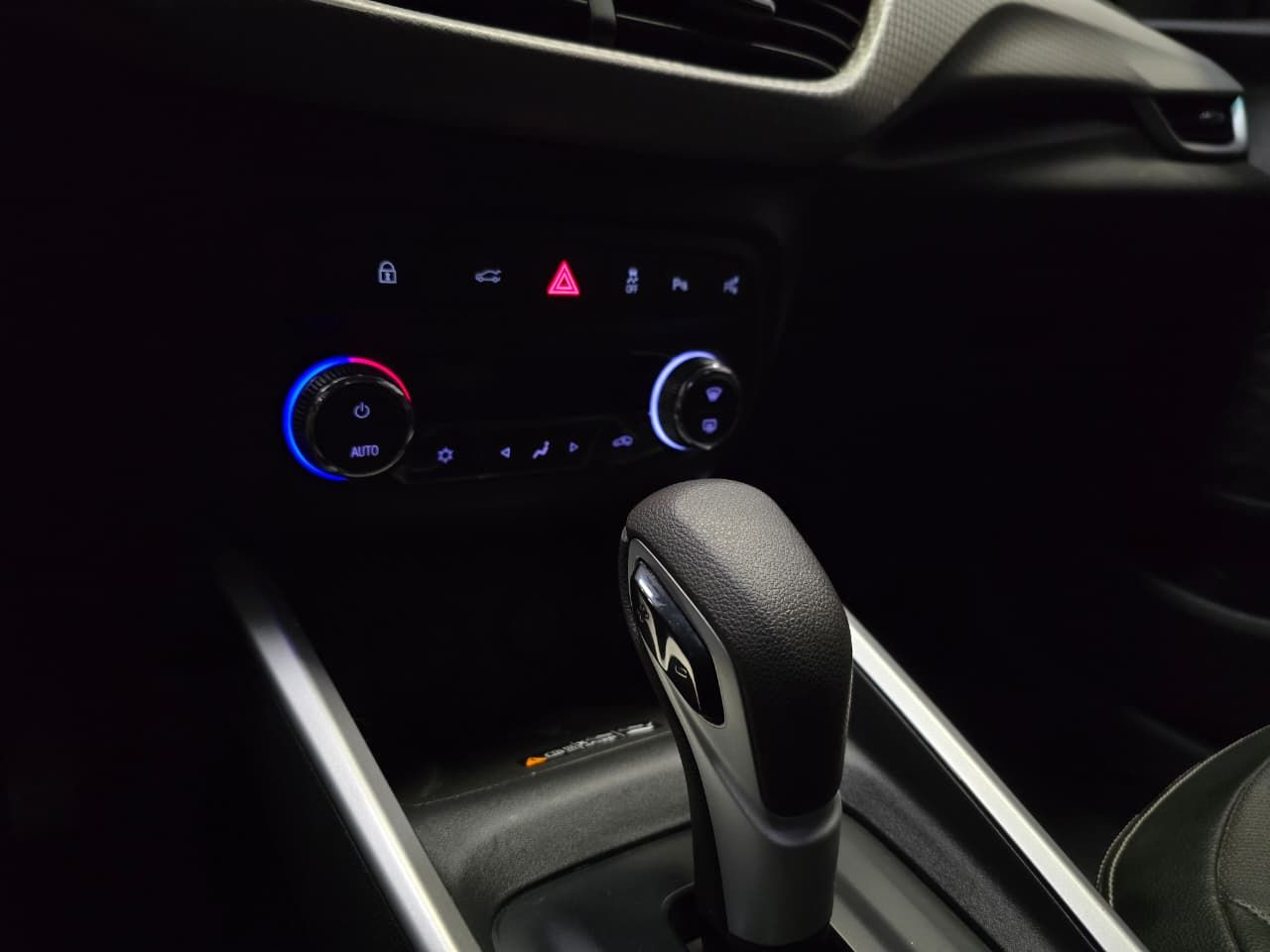 chevrolet onix plus 1.0 turbo premier2 at 2025