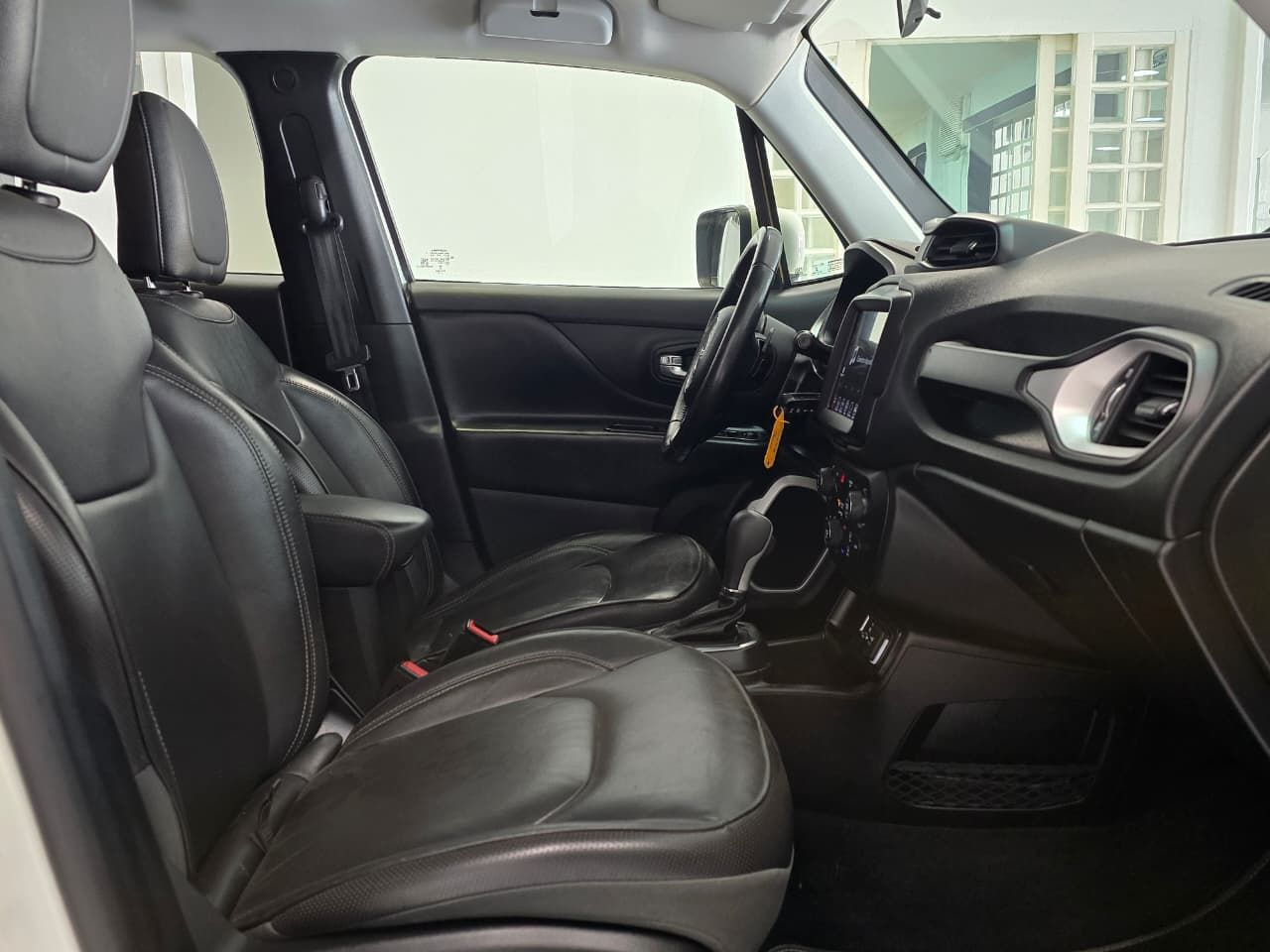 jeep renegade lngtd at 2020