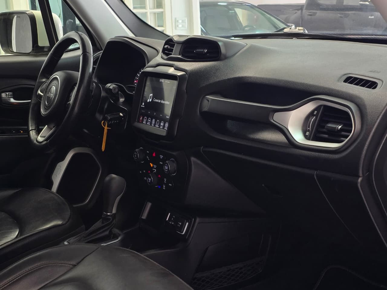 jeep renegade lngtd at 2020