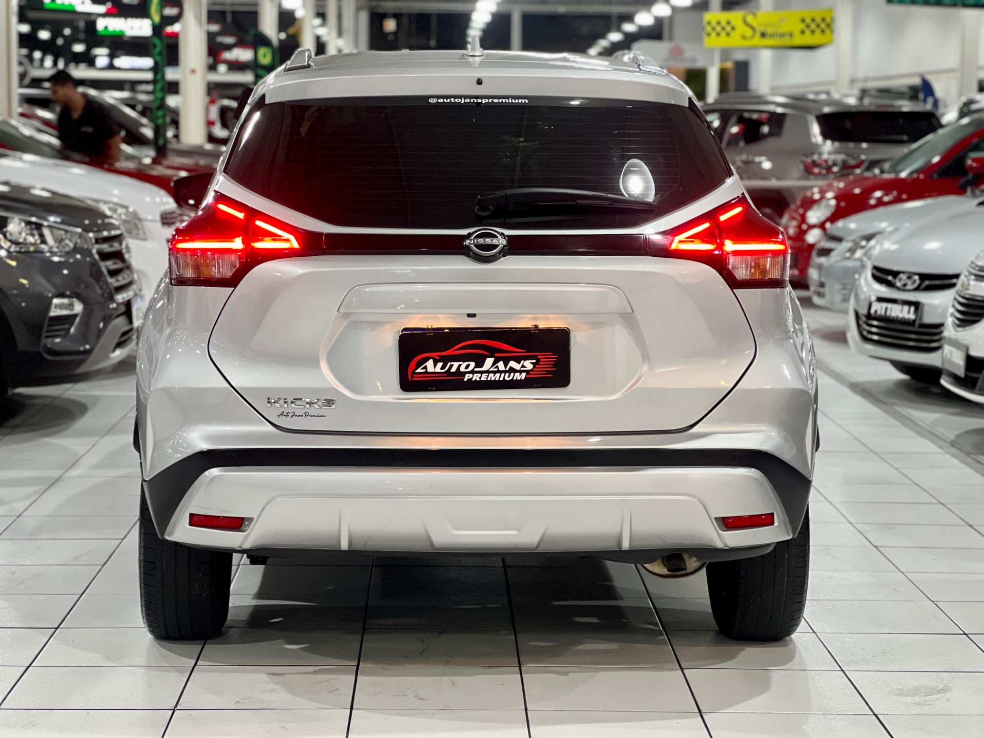 nissan kicks sense 1.6 cvt 2024