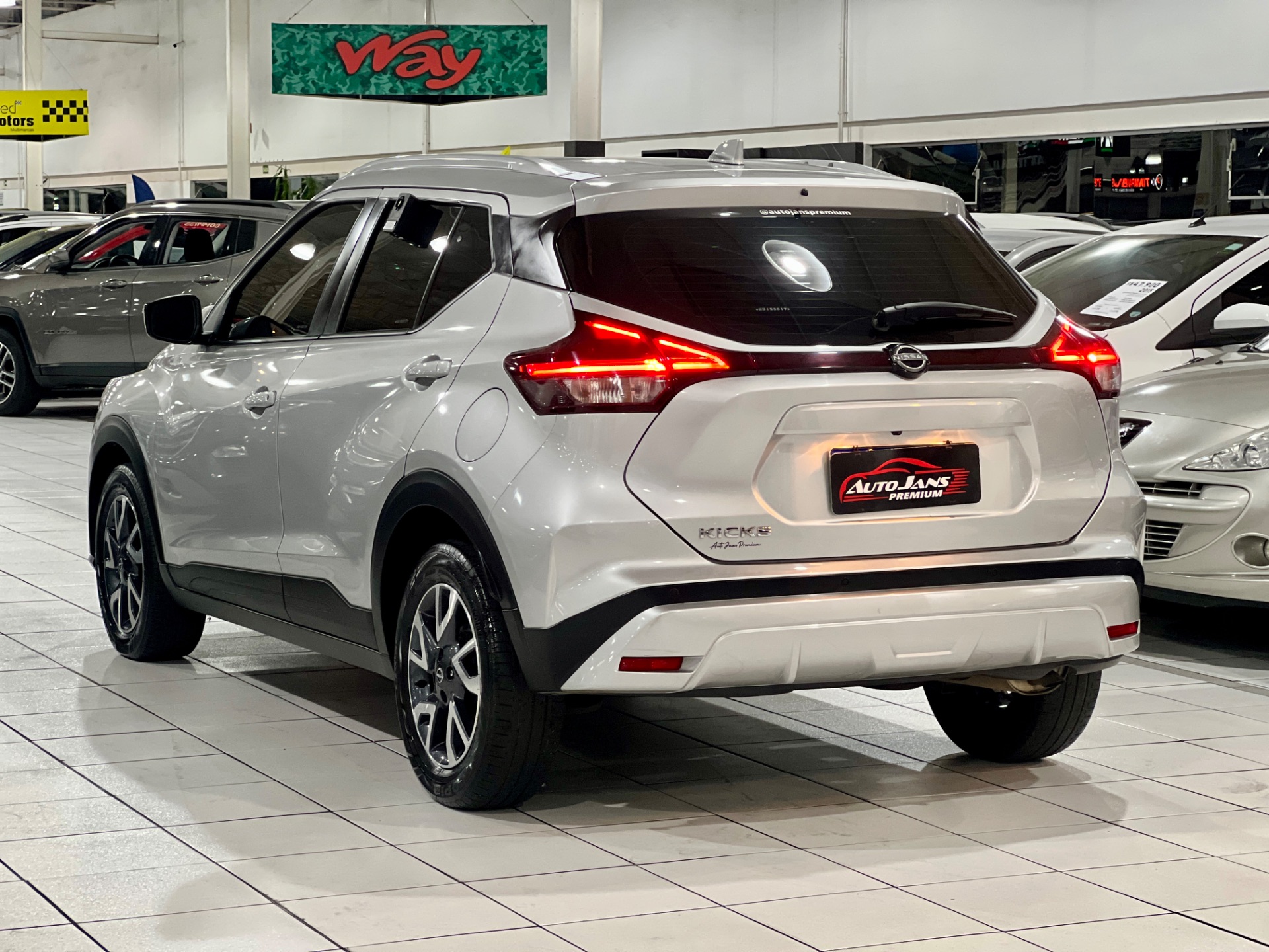 nissan kicks sense 1.6 cvt 2024