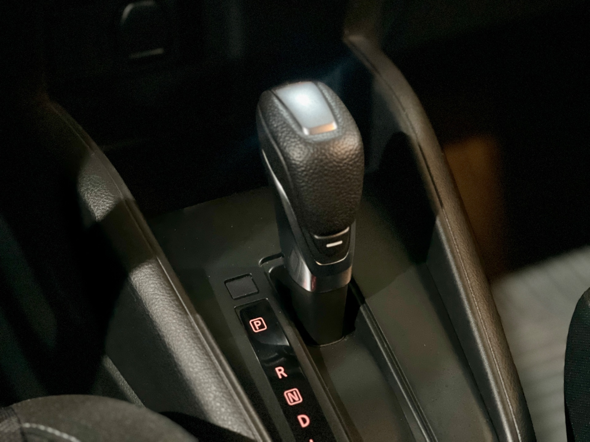 nissan kicks sense 1.6 cvt 2024