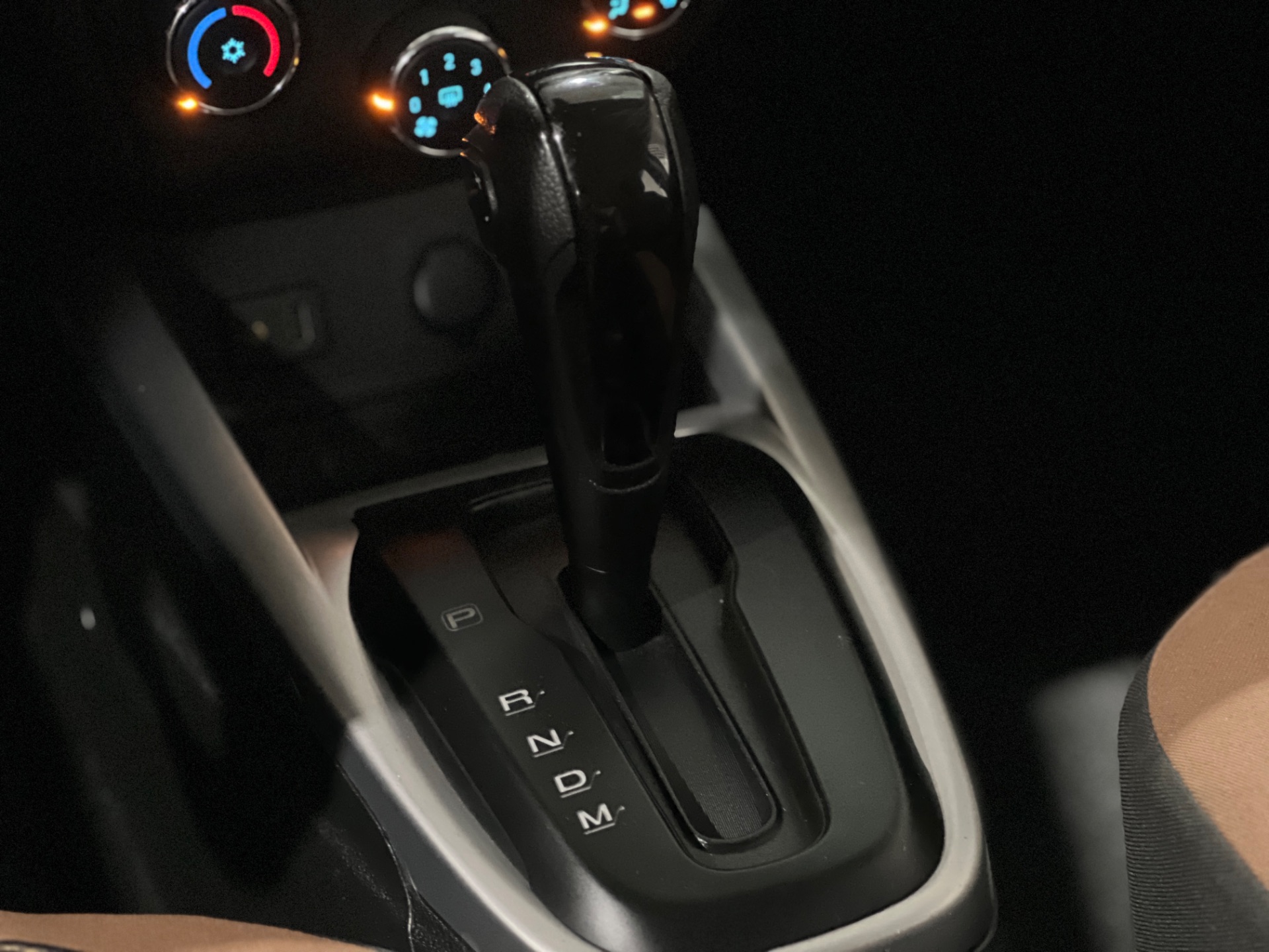 chevrolet onix active 1.4 automatica 2017