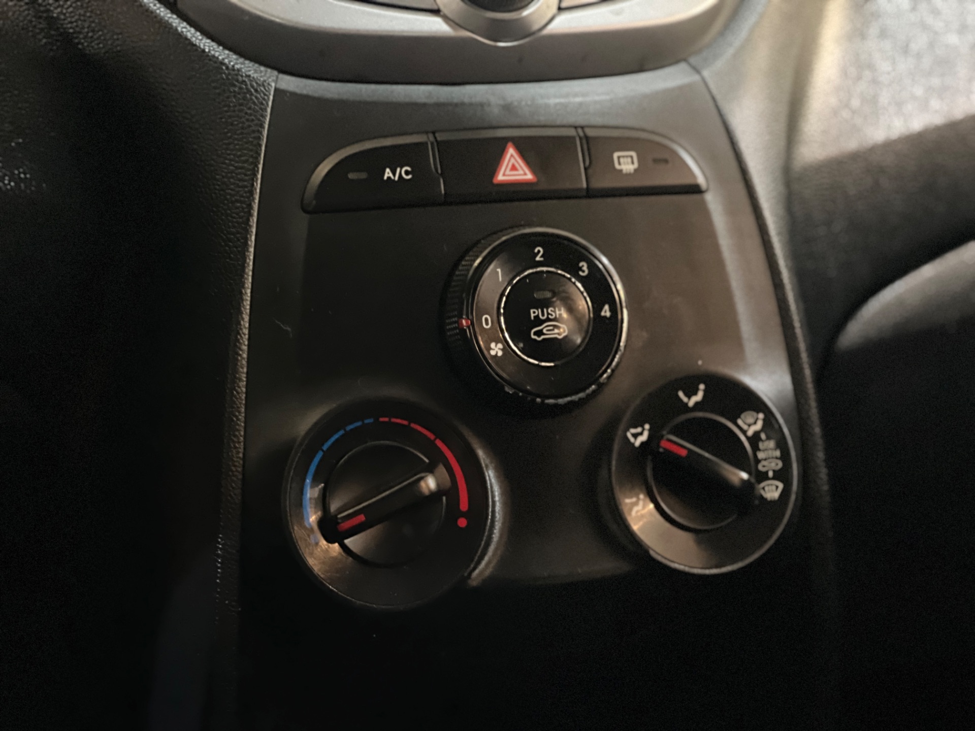 hyundai hb20 1.0 confort completo ano 2014