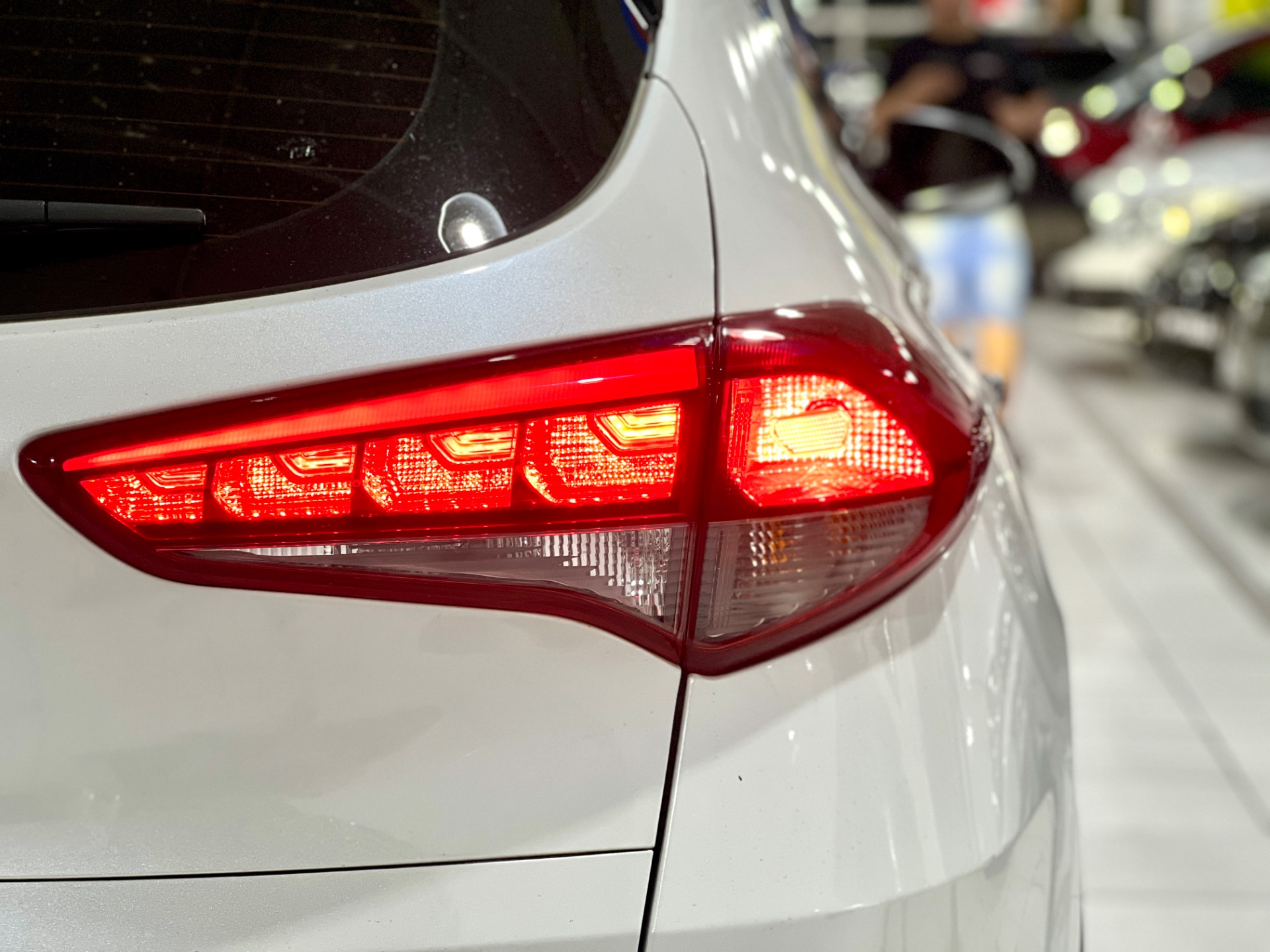 hyundai tucson turbo 1.6 at com teto 2021