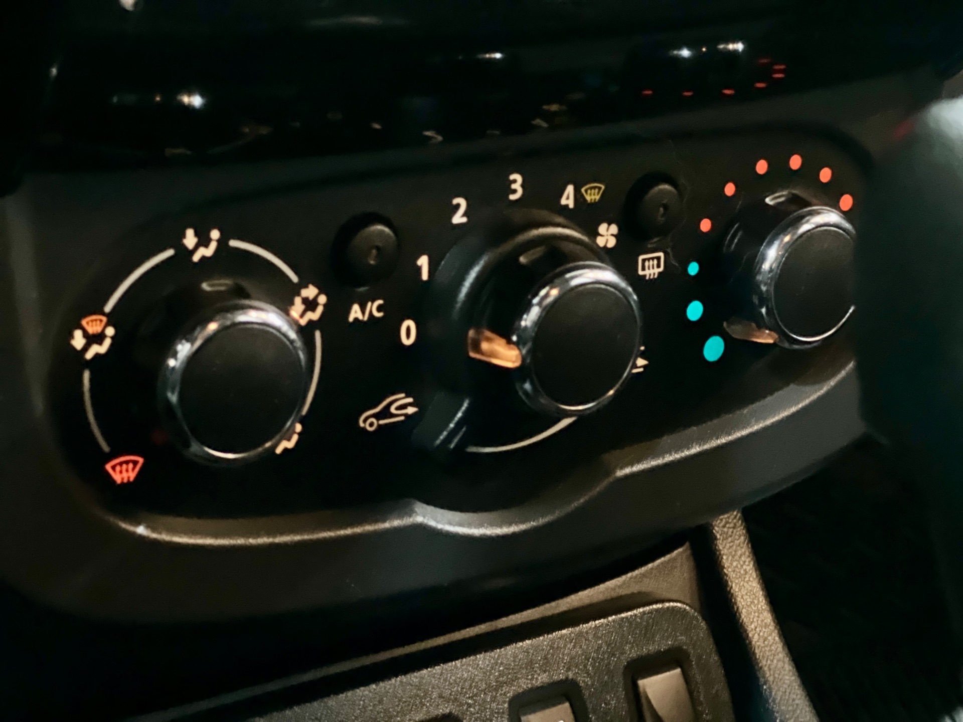 renault duster 2.0 dynamique dakar at 2018