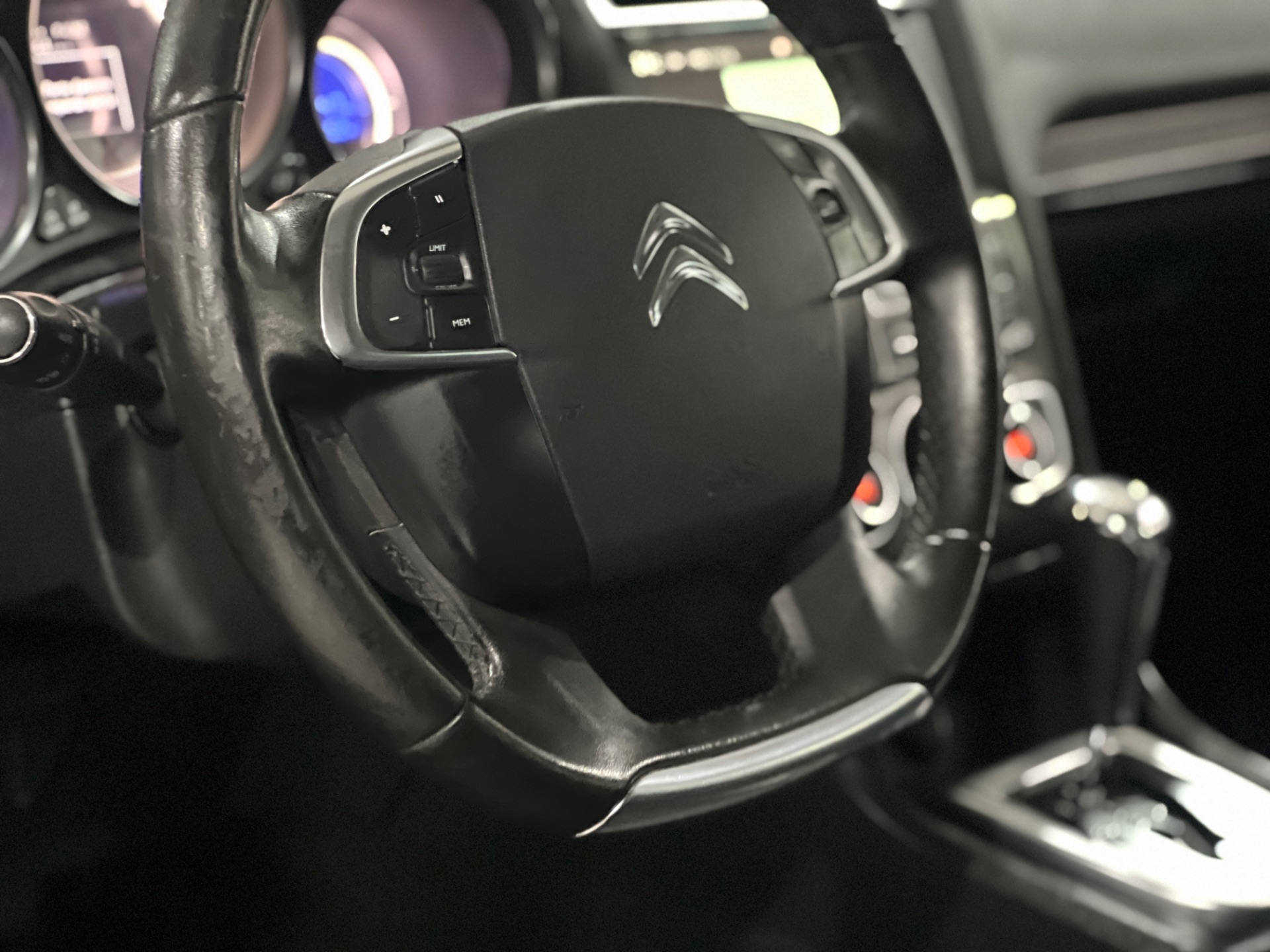 c4 lounge exclusive 1.6 turbo flex aut 2014