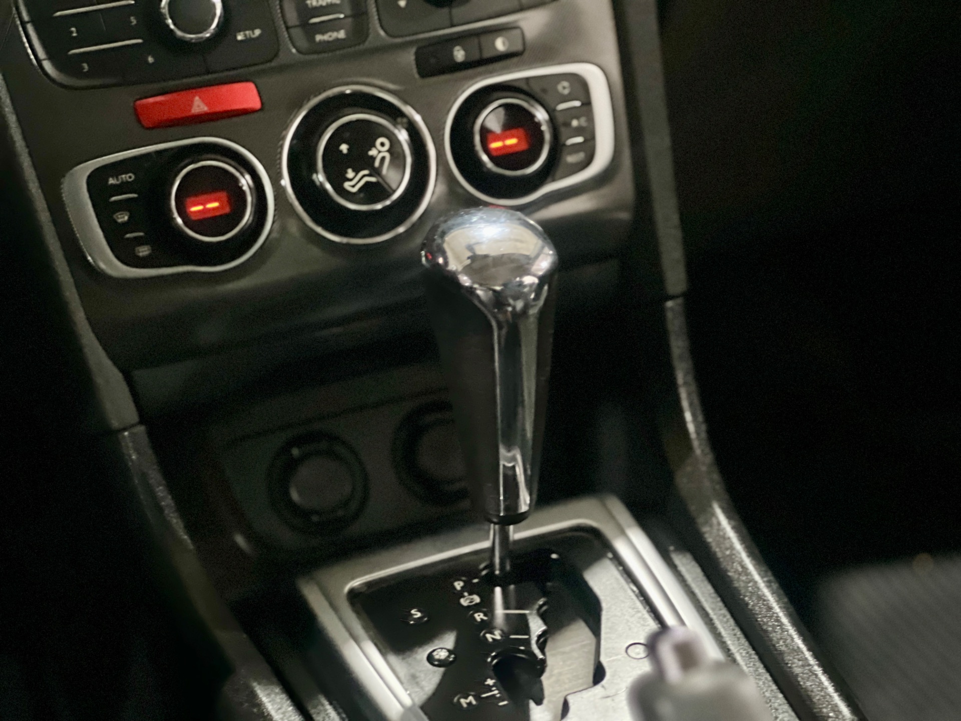 c4 lounge exclusive 1.6 turbo flex aut 2014