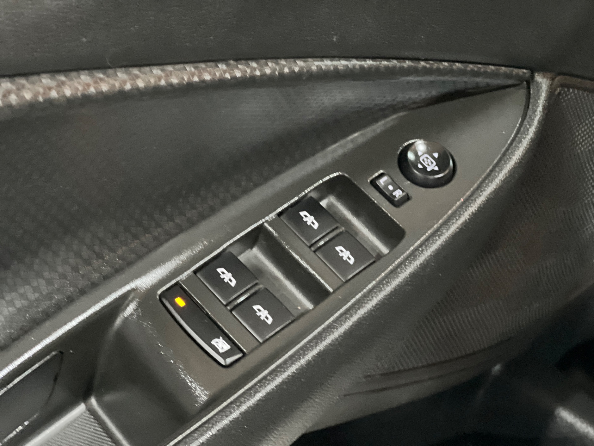 chevrolet onix plus 1.0 lt2 manual ano 2024