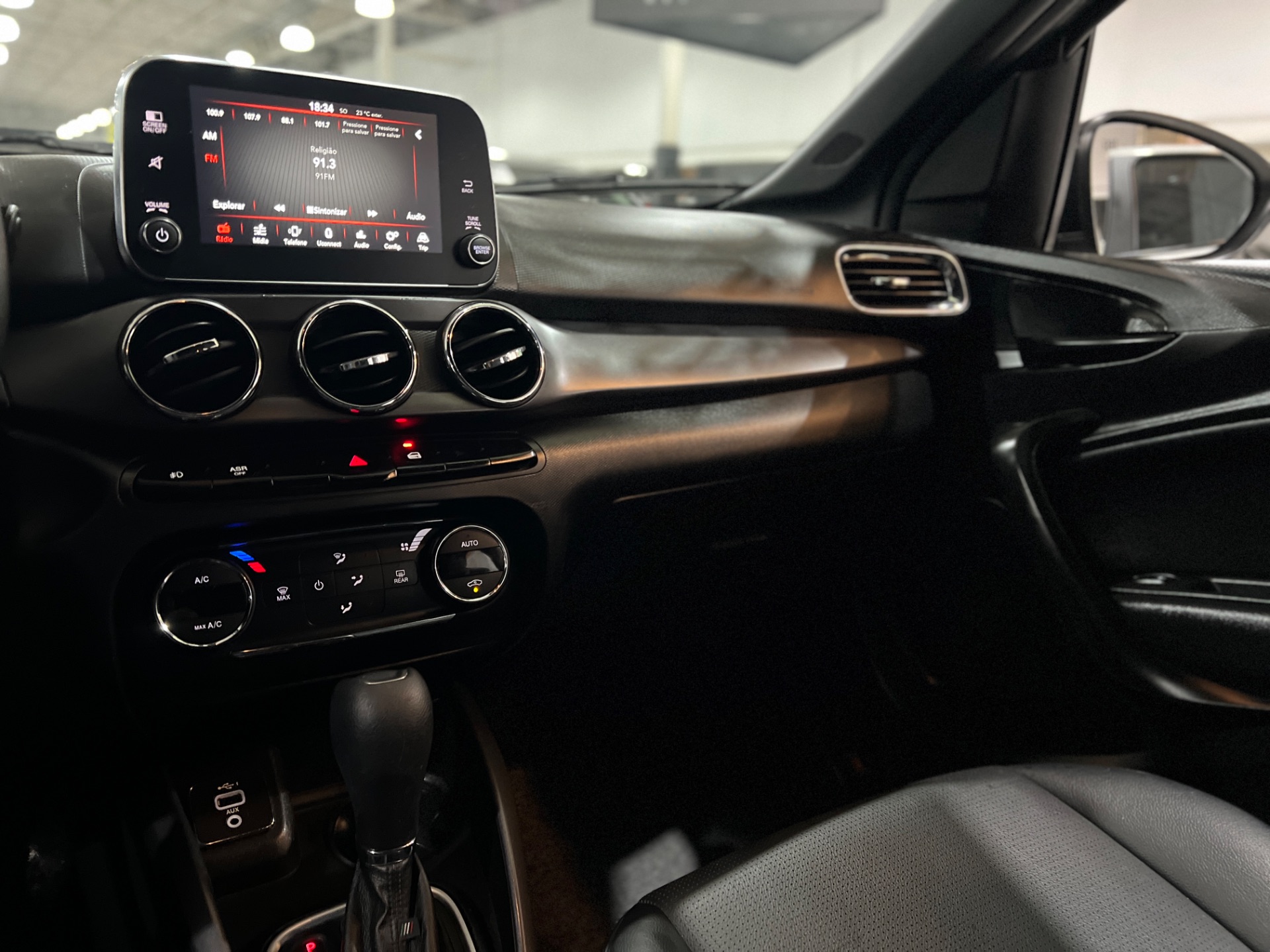 fiat argo trekking 1.3 automatico 2025