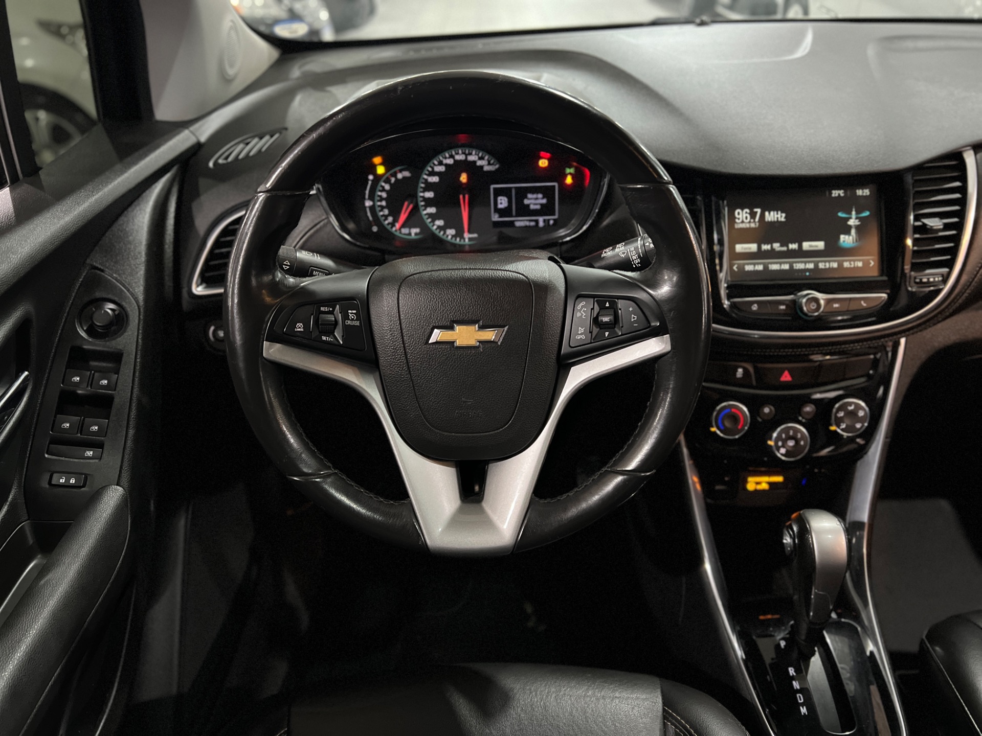 tracker midnight 1.4 turbo at 2019