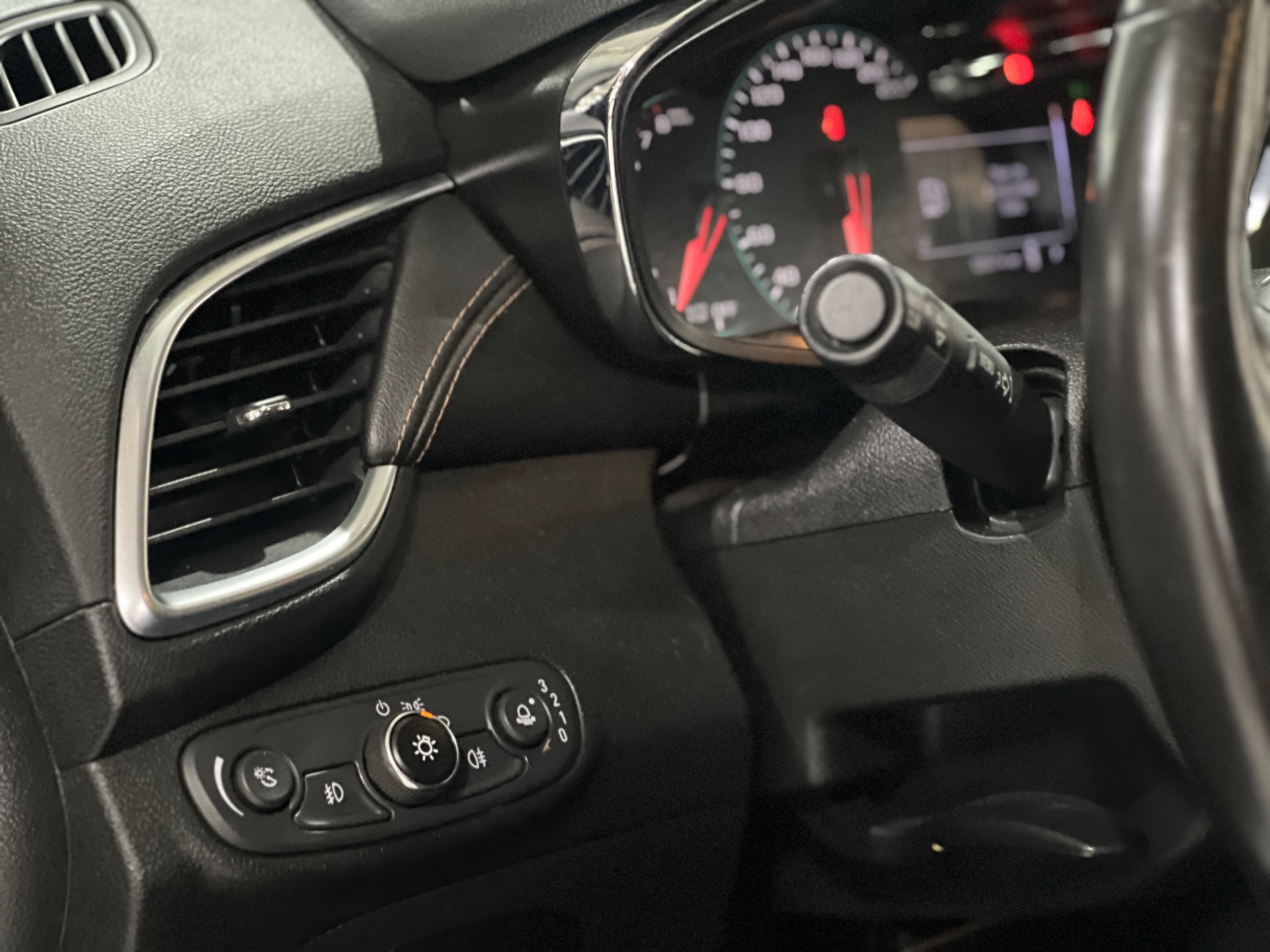 tracker midnight 1.4 turbo at 2019