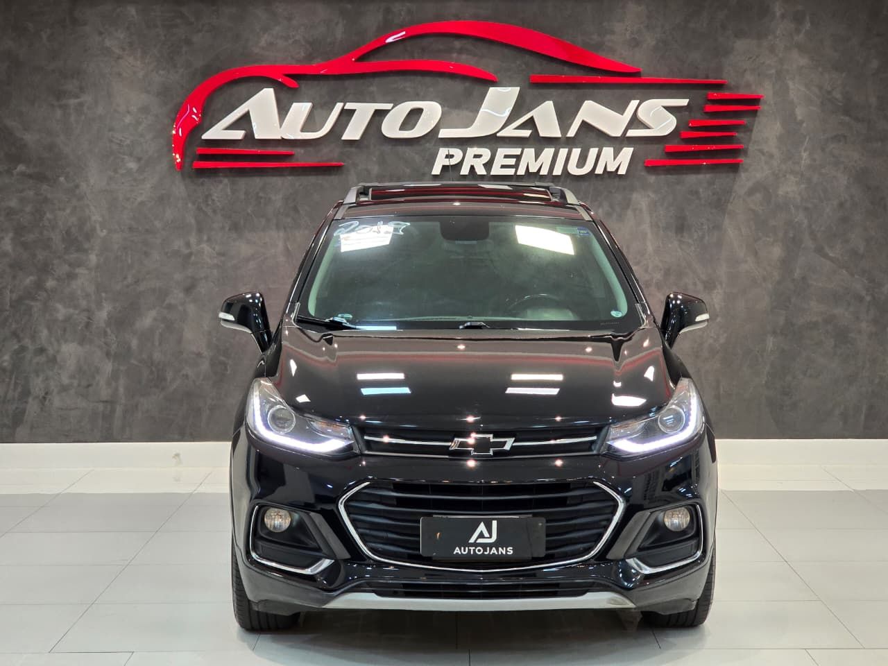 tracker midnight 1.4 turbo at 2019