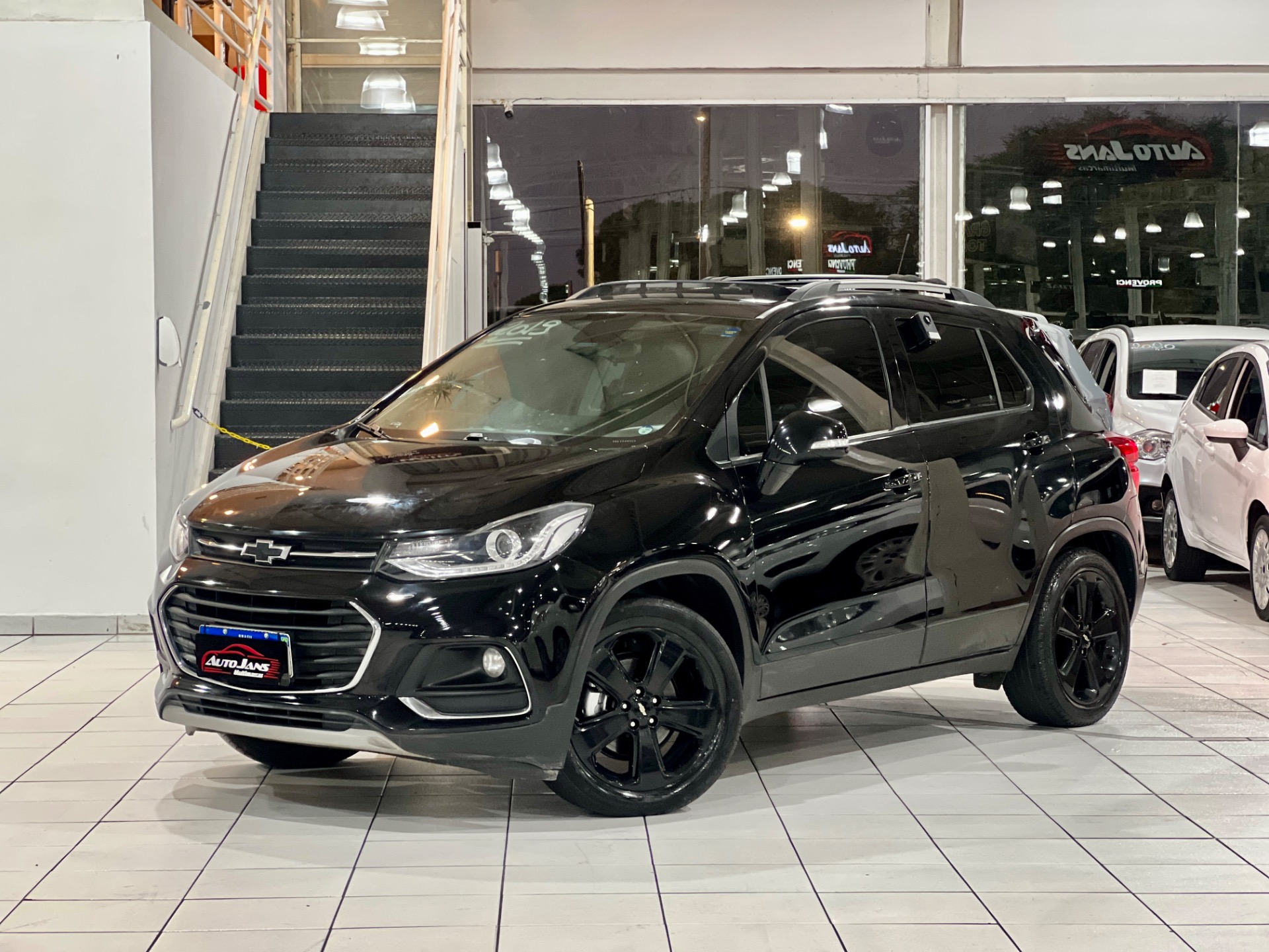 tracker midnight 1.4 turbo at 2019