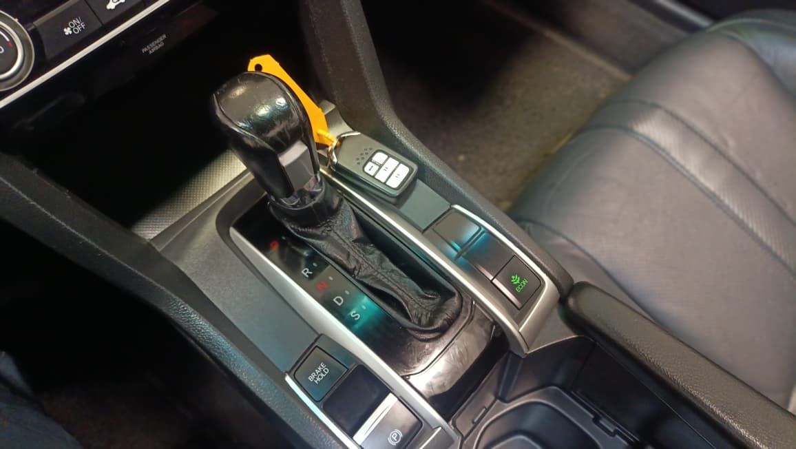 honda civic touring cvt 2018