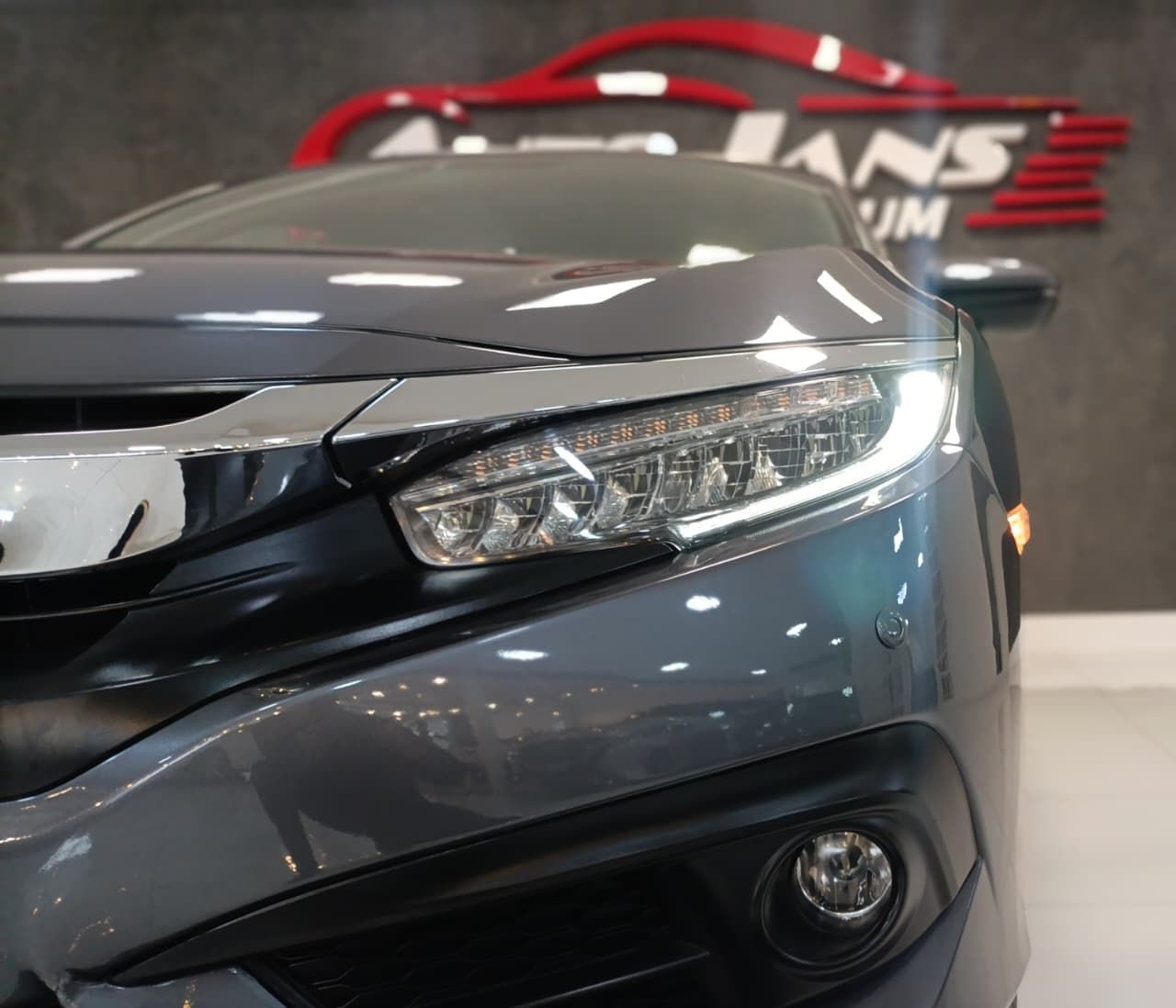 honda civic touring cvt 2018