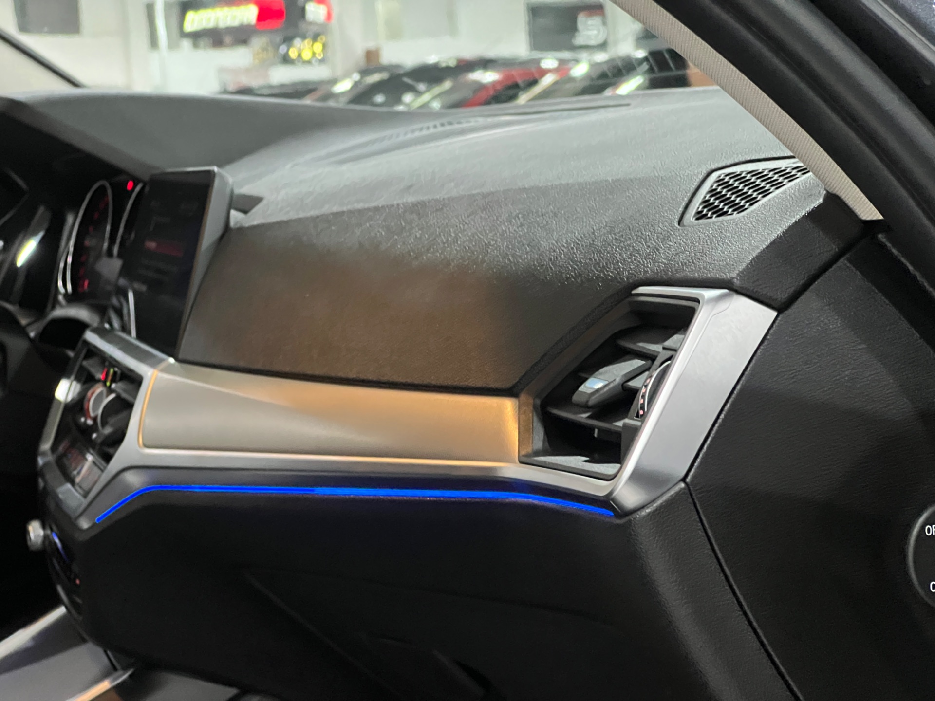 bmw 330i automatica 2.0 com teto solar 2020