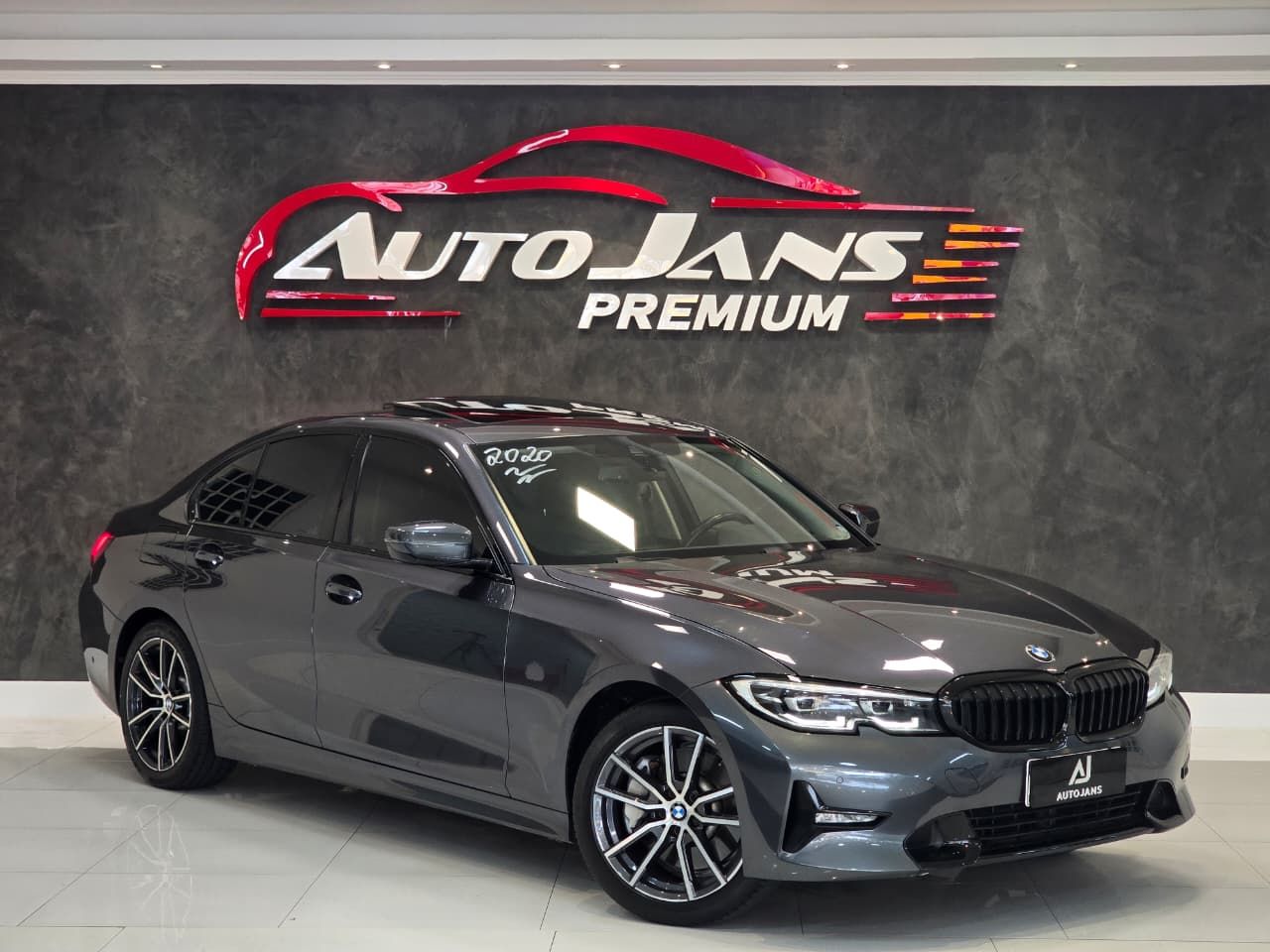 bmw 330i automatica 2.0 com teto solar 2020