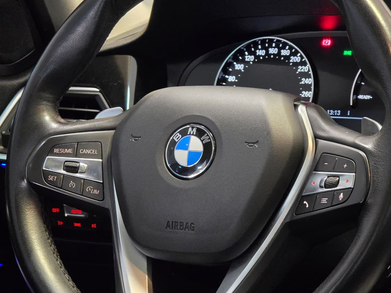 bmw 330i automatica 2.0 com teto solar 2020