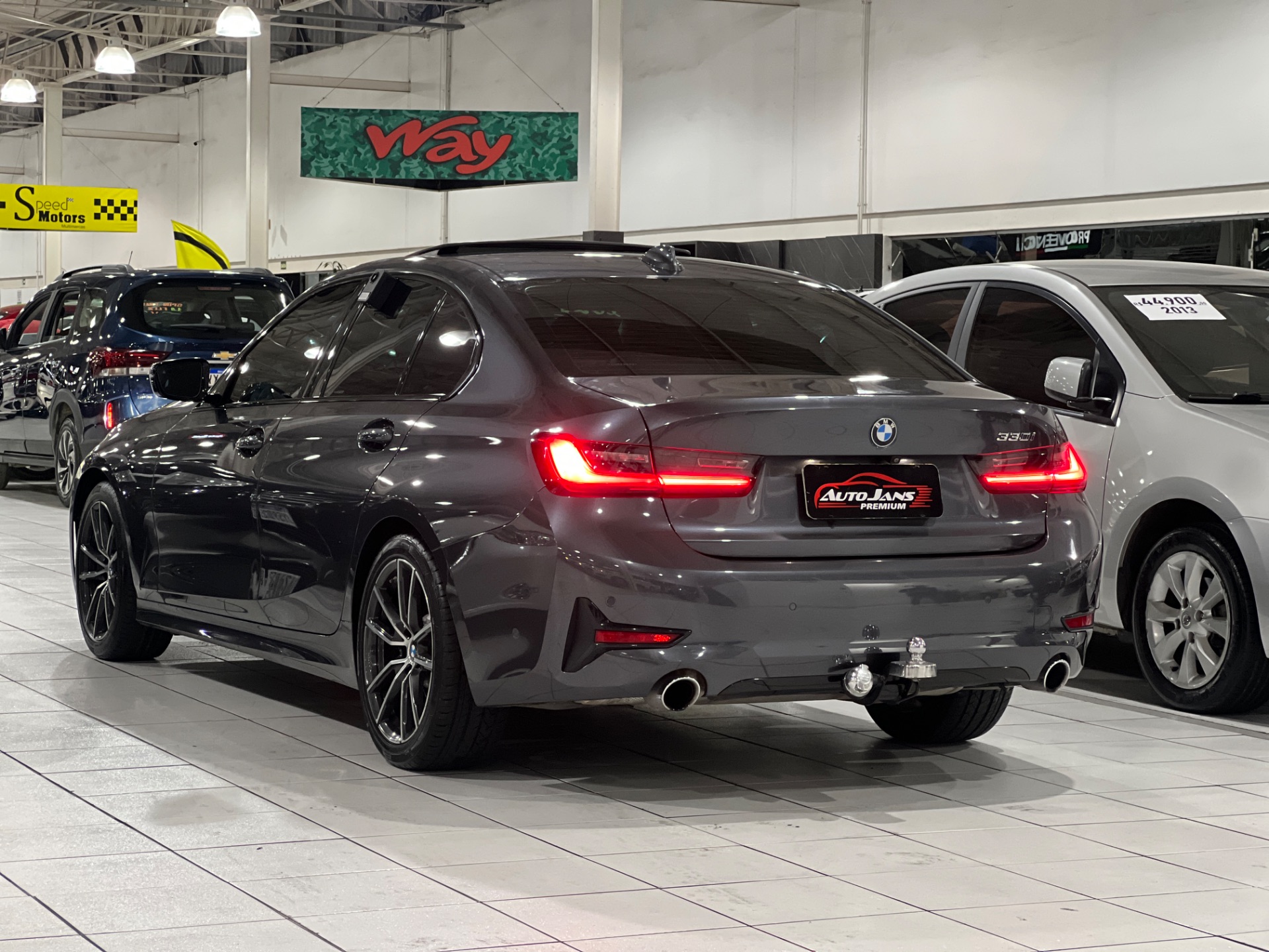 bmw 330i automatica 2.0 com teto solar 2020