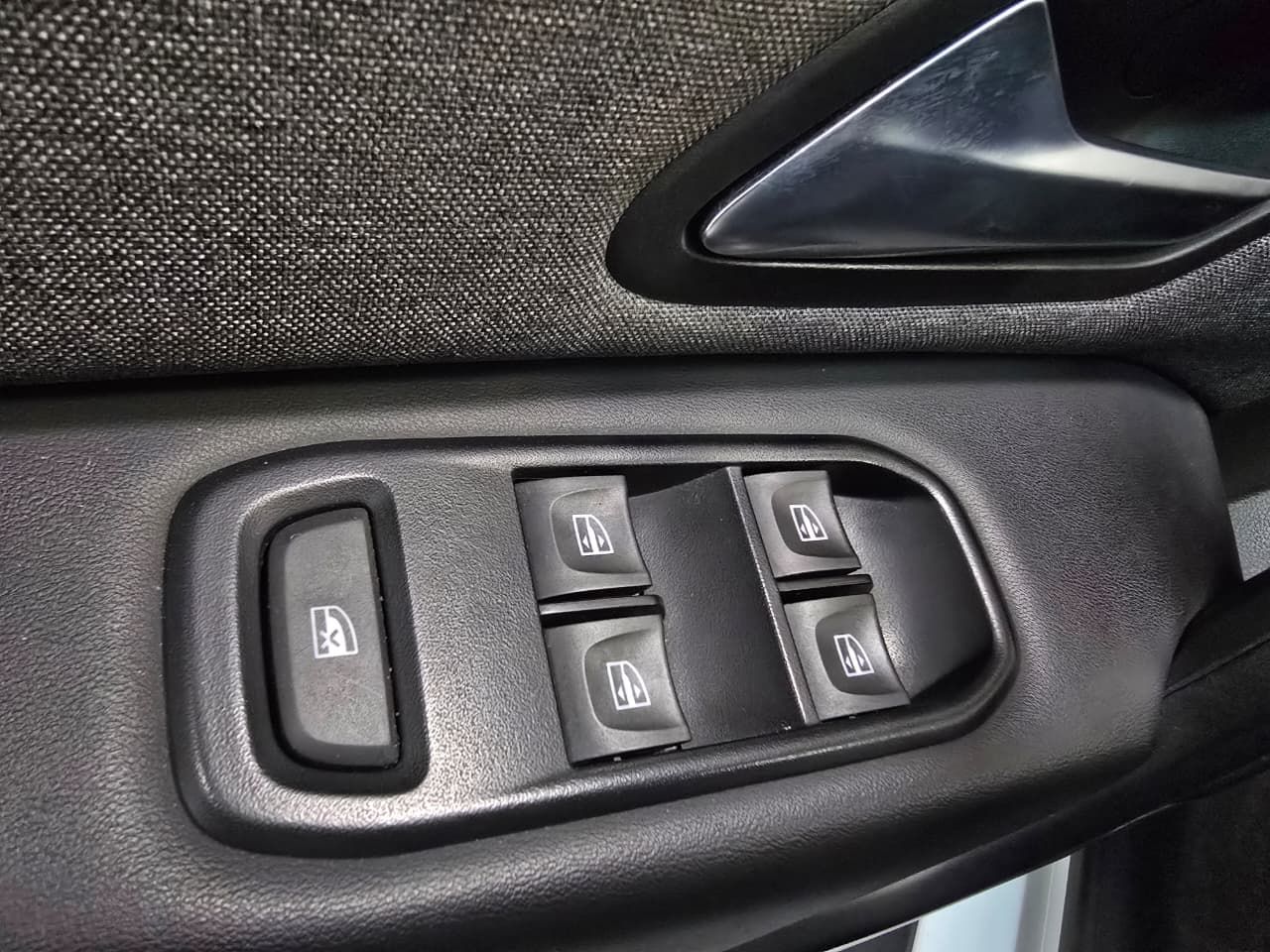 renault duster intp mt 2025