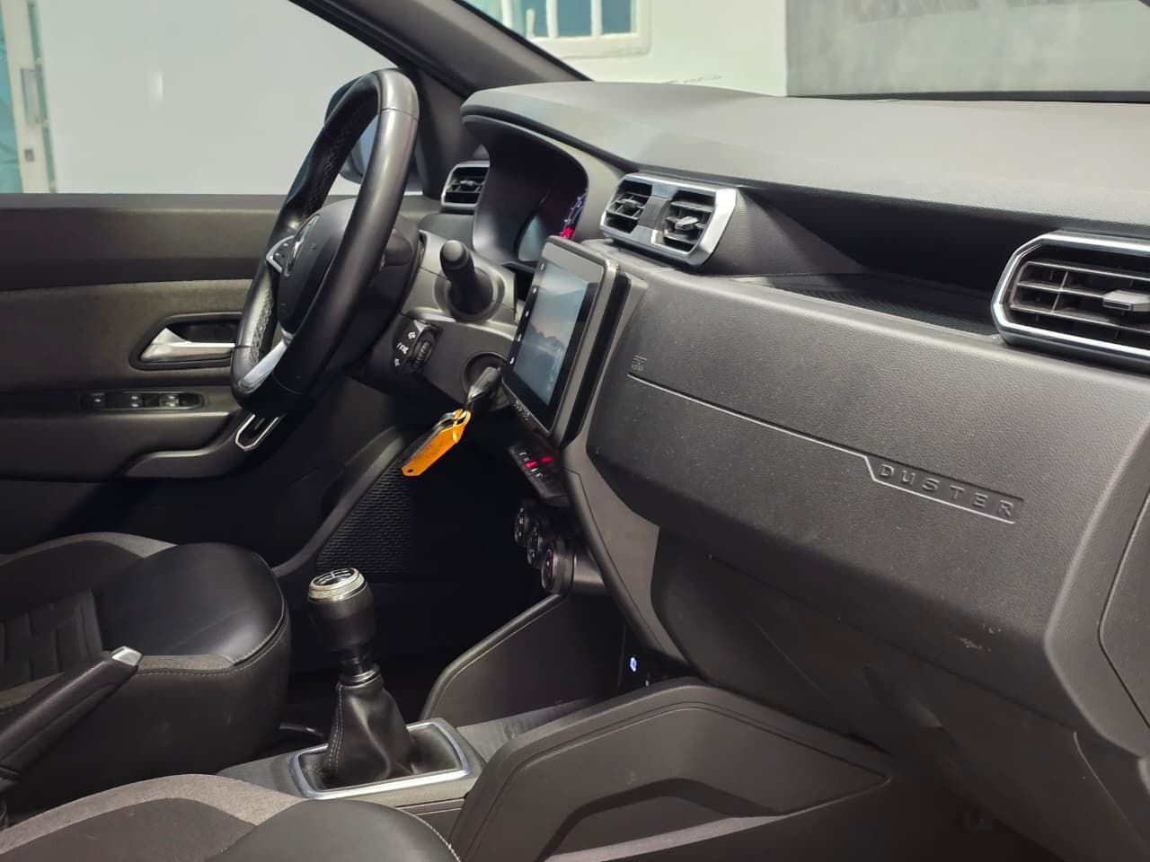 renault duster intp mt 2025