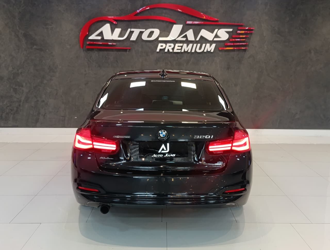 bmw 320i active flex motor 2.0 turbo ano 2018