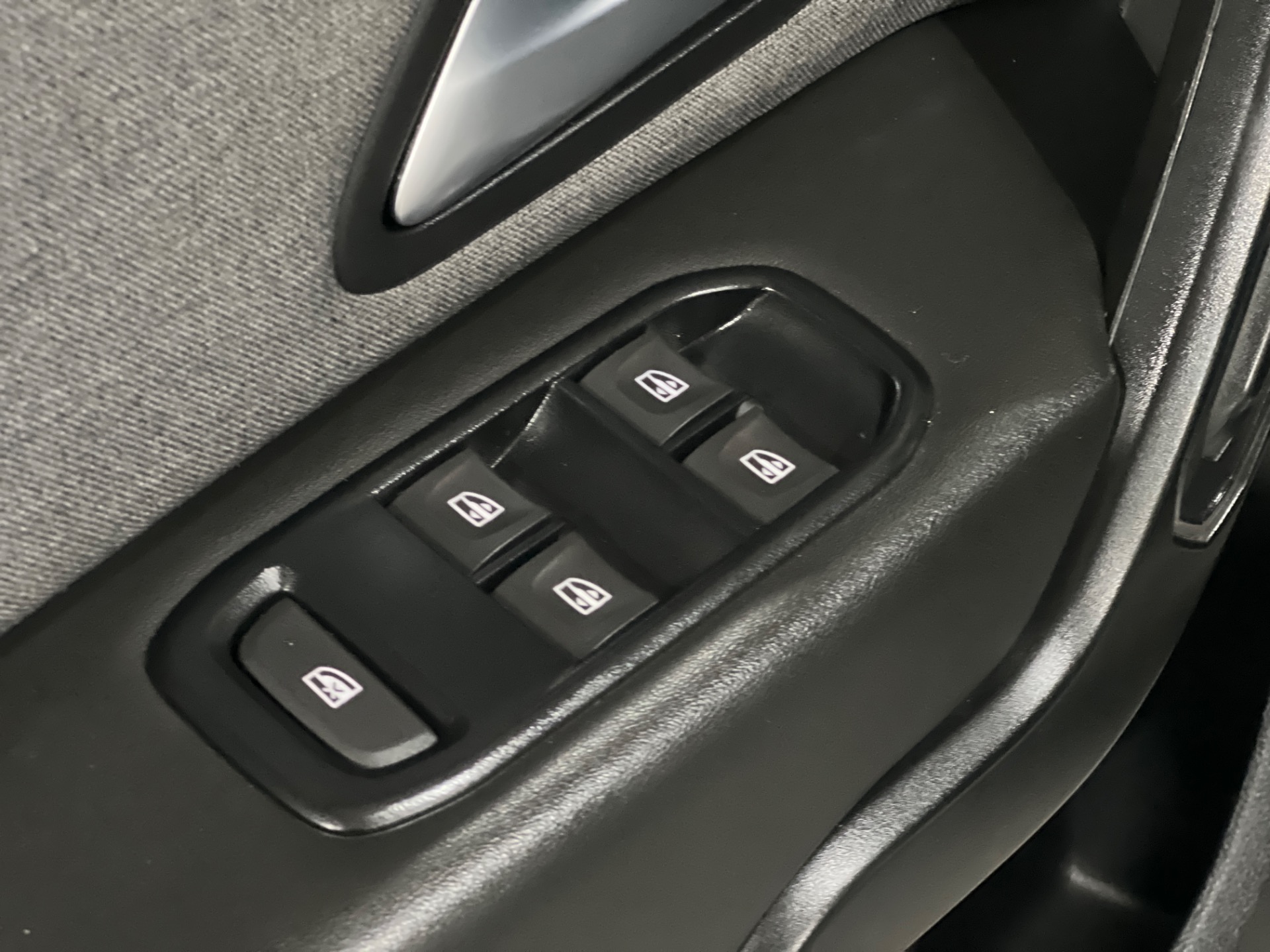 renault duster iconic 1.6 cvt ano 2024