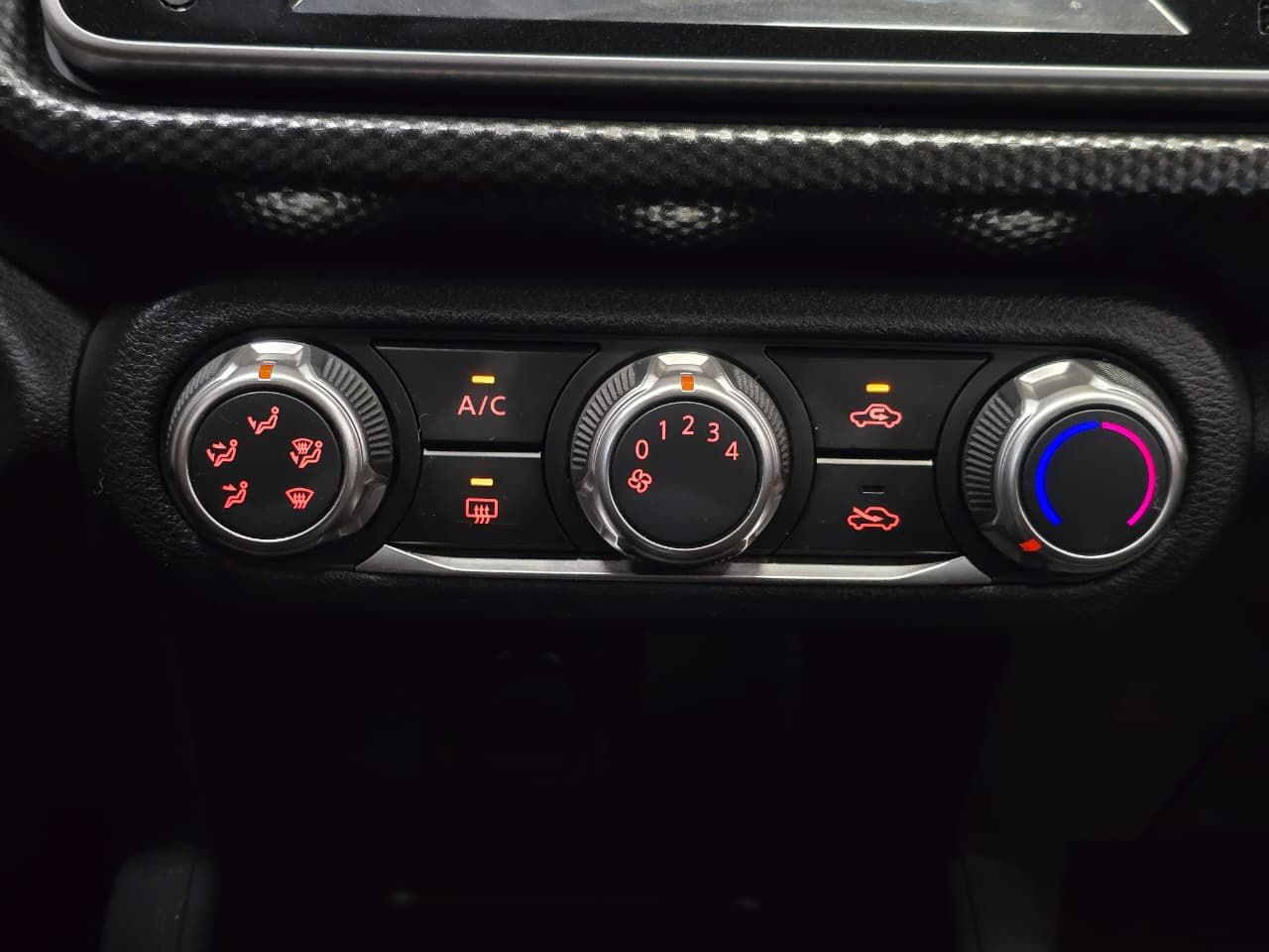 nissan kicks sense cvt 2024