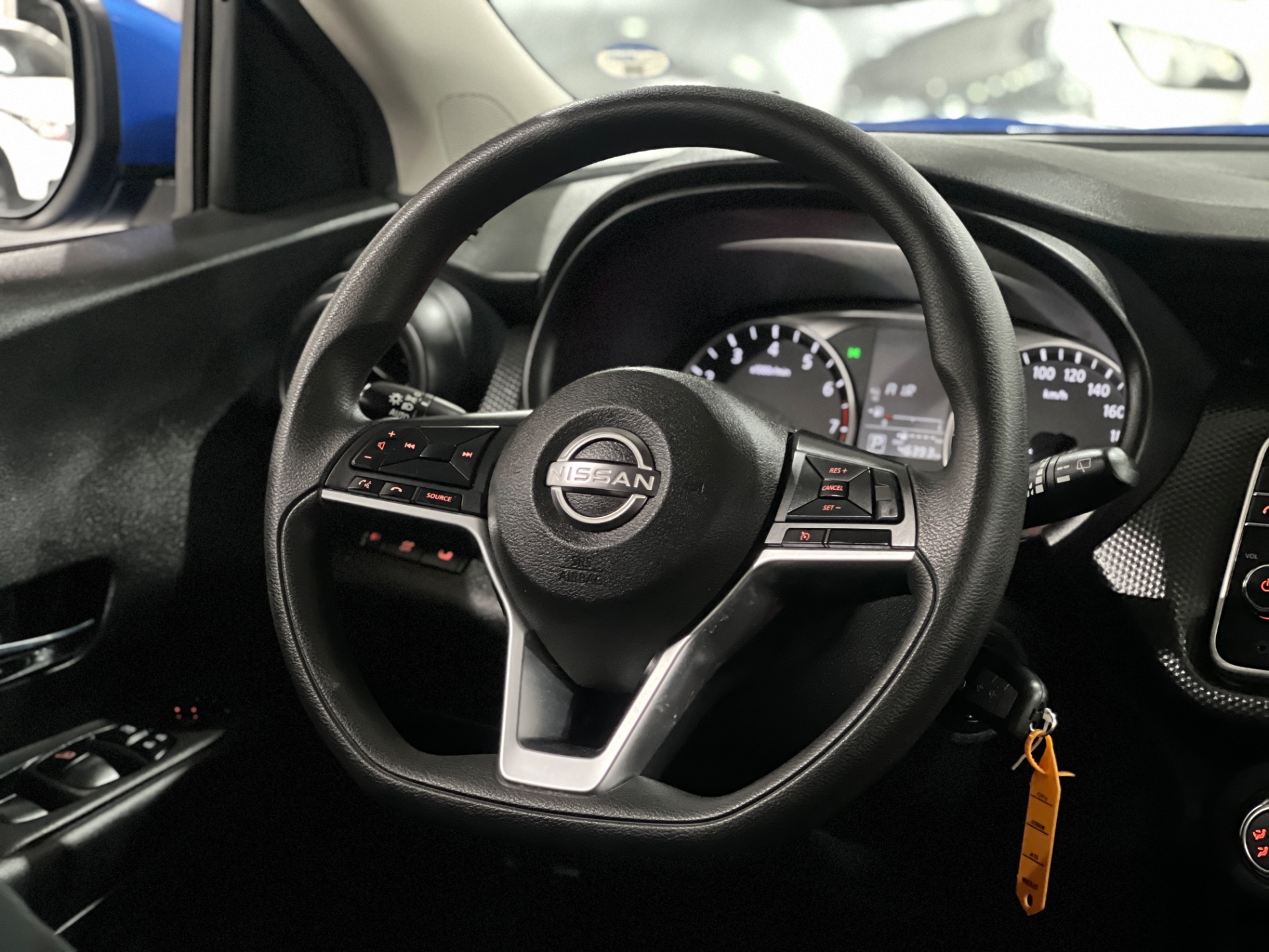 nissan kicks sense cvt 2024