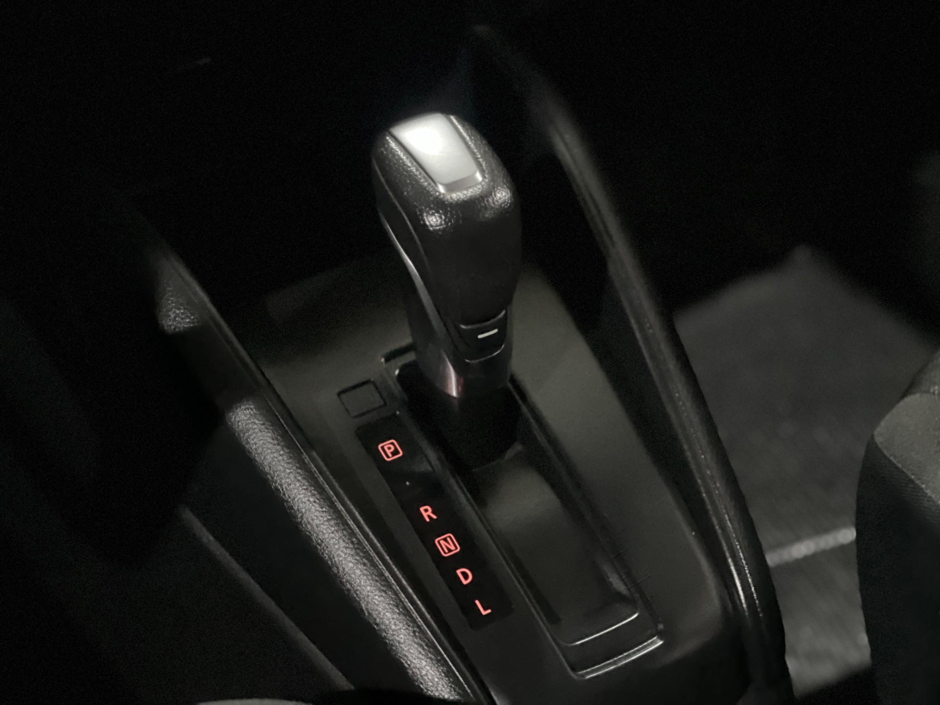 nissan kicks sense cvt 2024