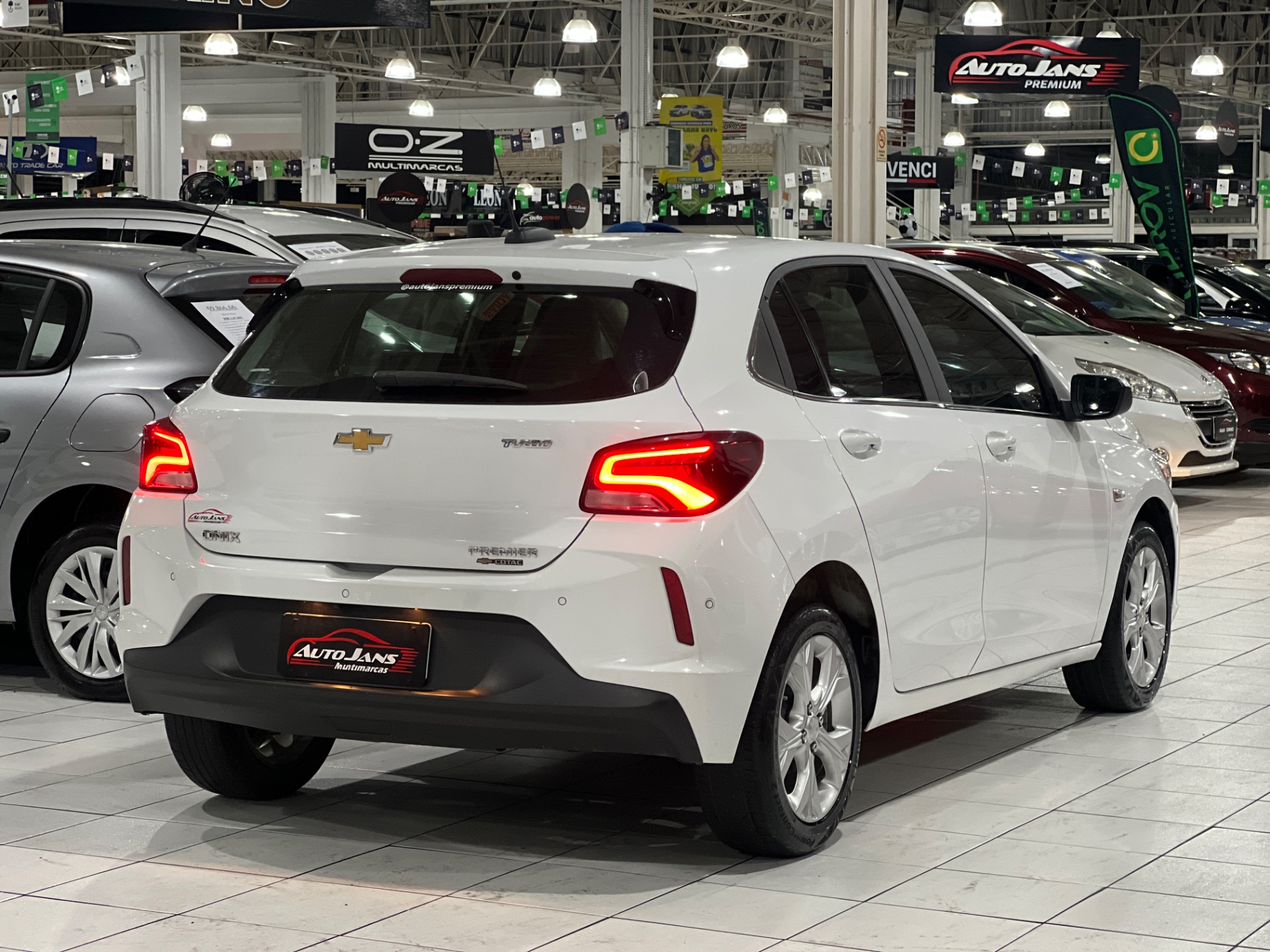chevrolet onix hatch premier 2 aut 1.0 turbo 2022