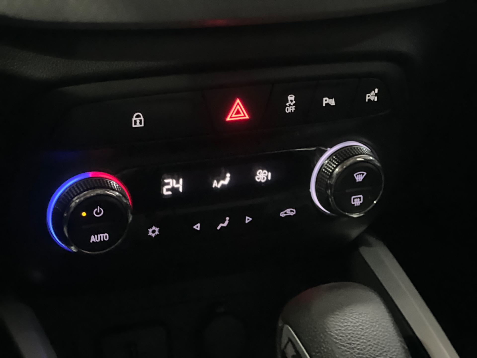 chevrolet onix hatch premier 2 aut 1.0 turbo 2022