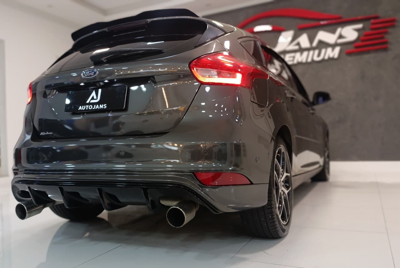ford focus titanium 2.0 at ano 2016