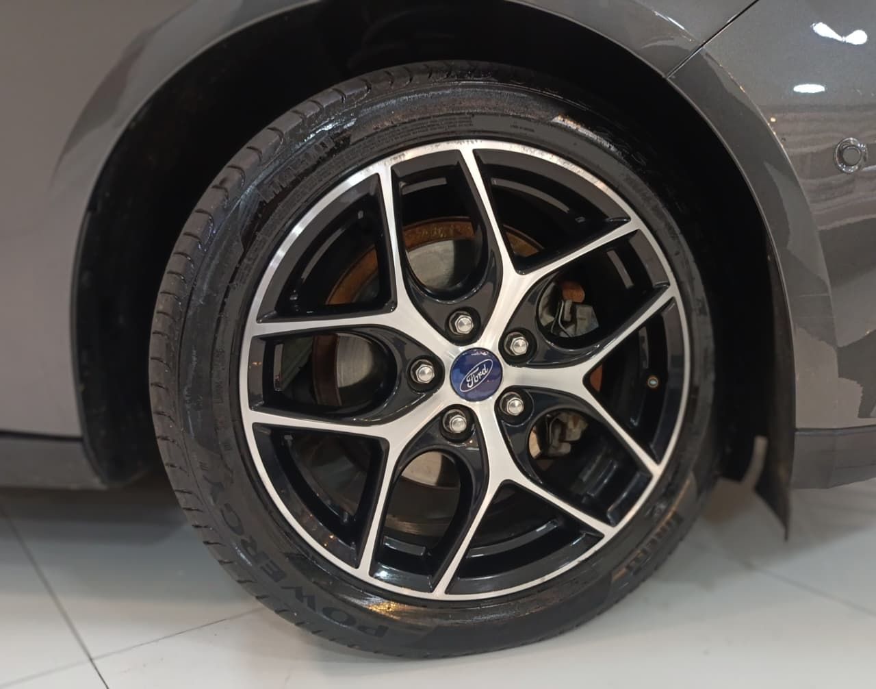 ford focus titanium 2.0 at ano 2016
