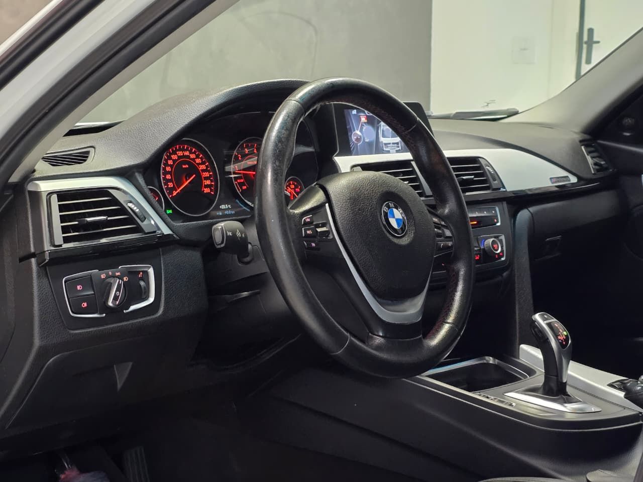 bmw 320i 2.0 turbo active com teto solar flex 2015