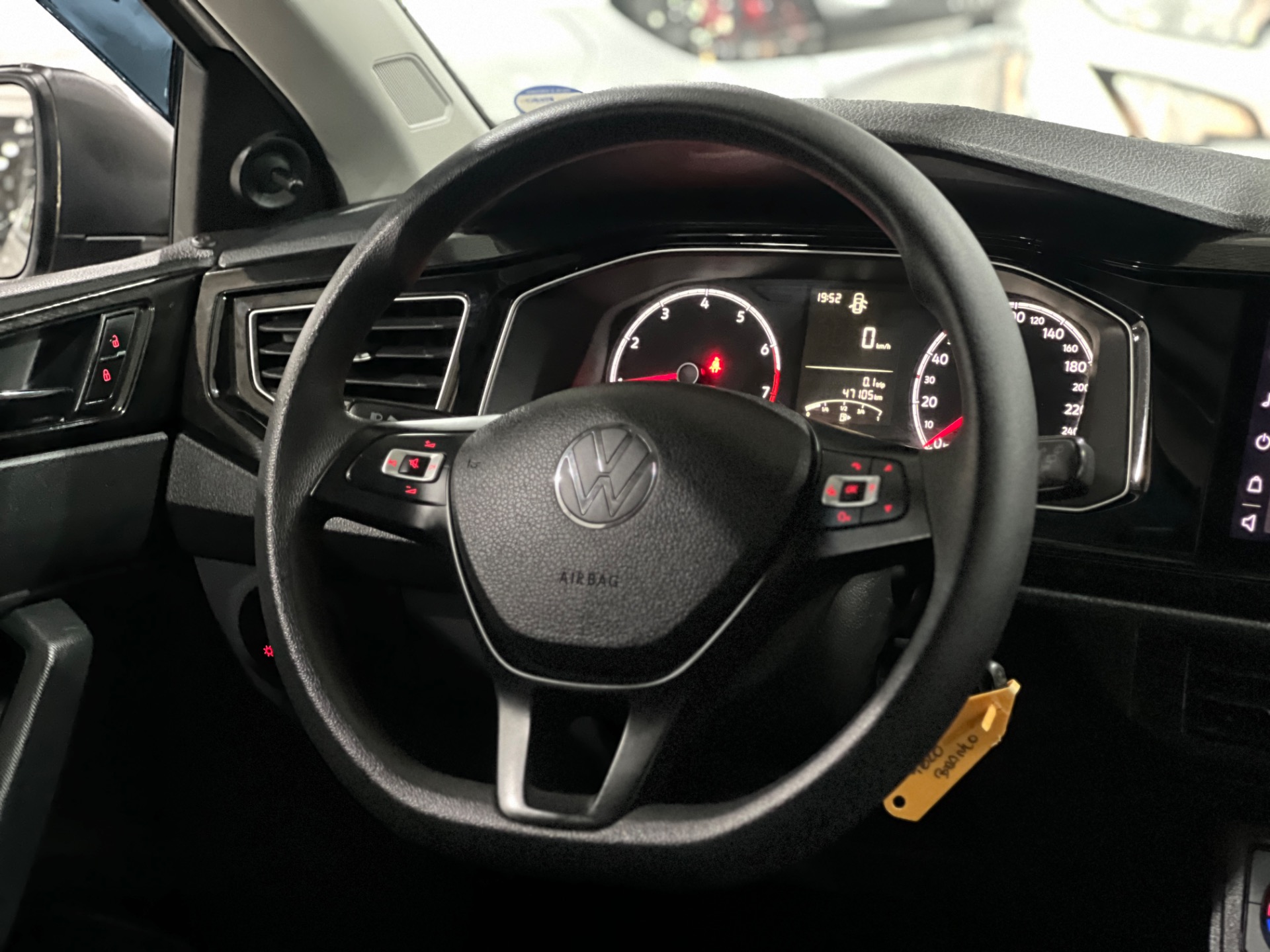 volkswagen polo track 1.0 completo manual ano 2025