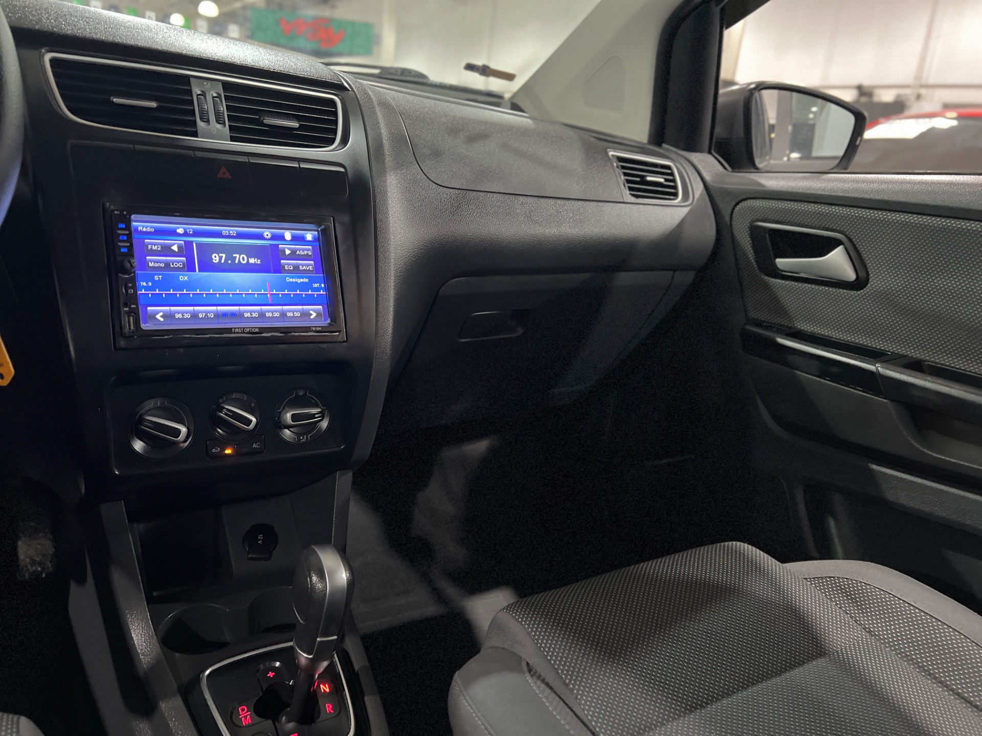 volkswagen fox 1.6 gii completo 2012