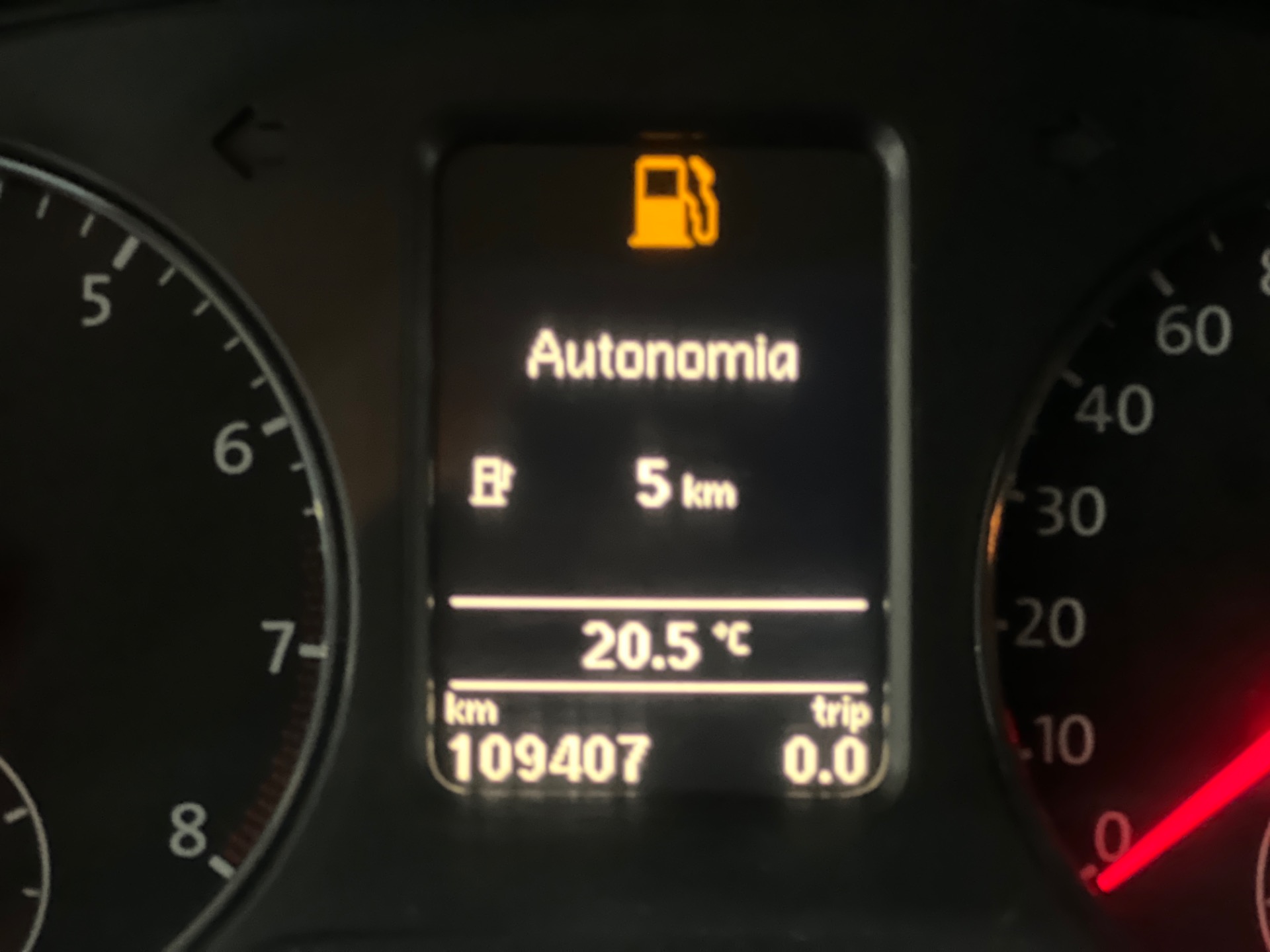 volkswagen fox 1.6 gii completo 2012
