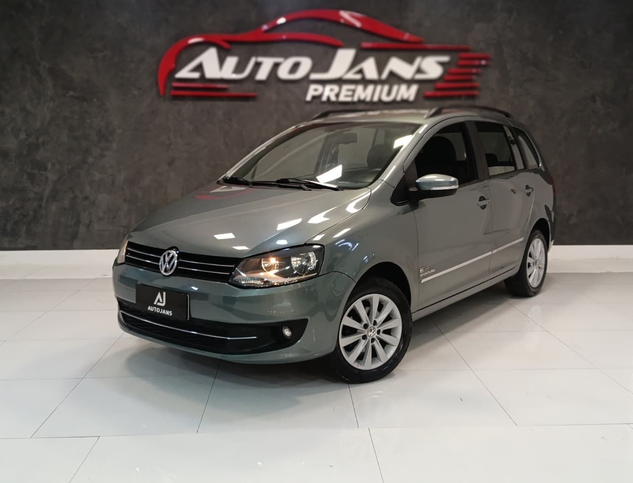 volkswagen spacefox sport.gii 2011