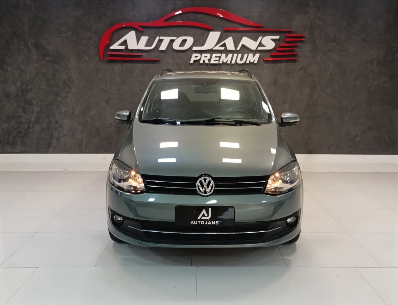 volkswagen spacefox sport.gii 2011