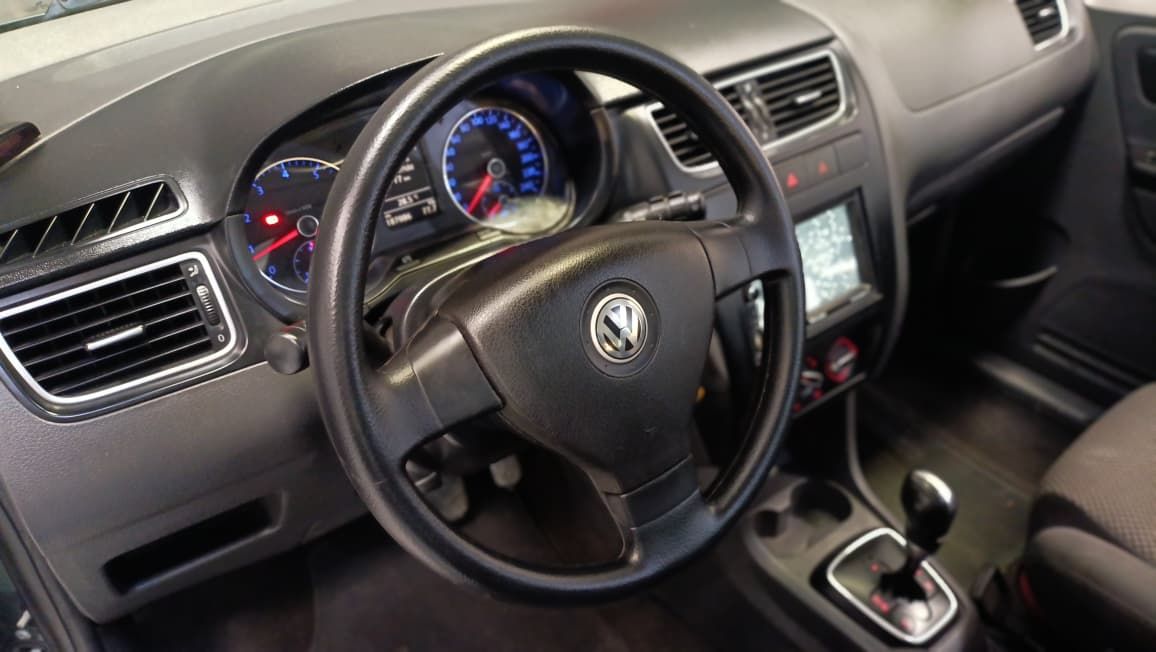 volkswagen spacefox sport.gii 2011