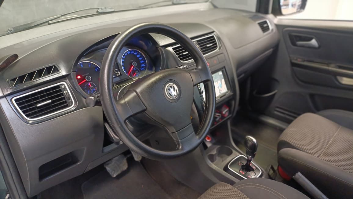 volkswagen spacefox sport.gii 2011
