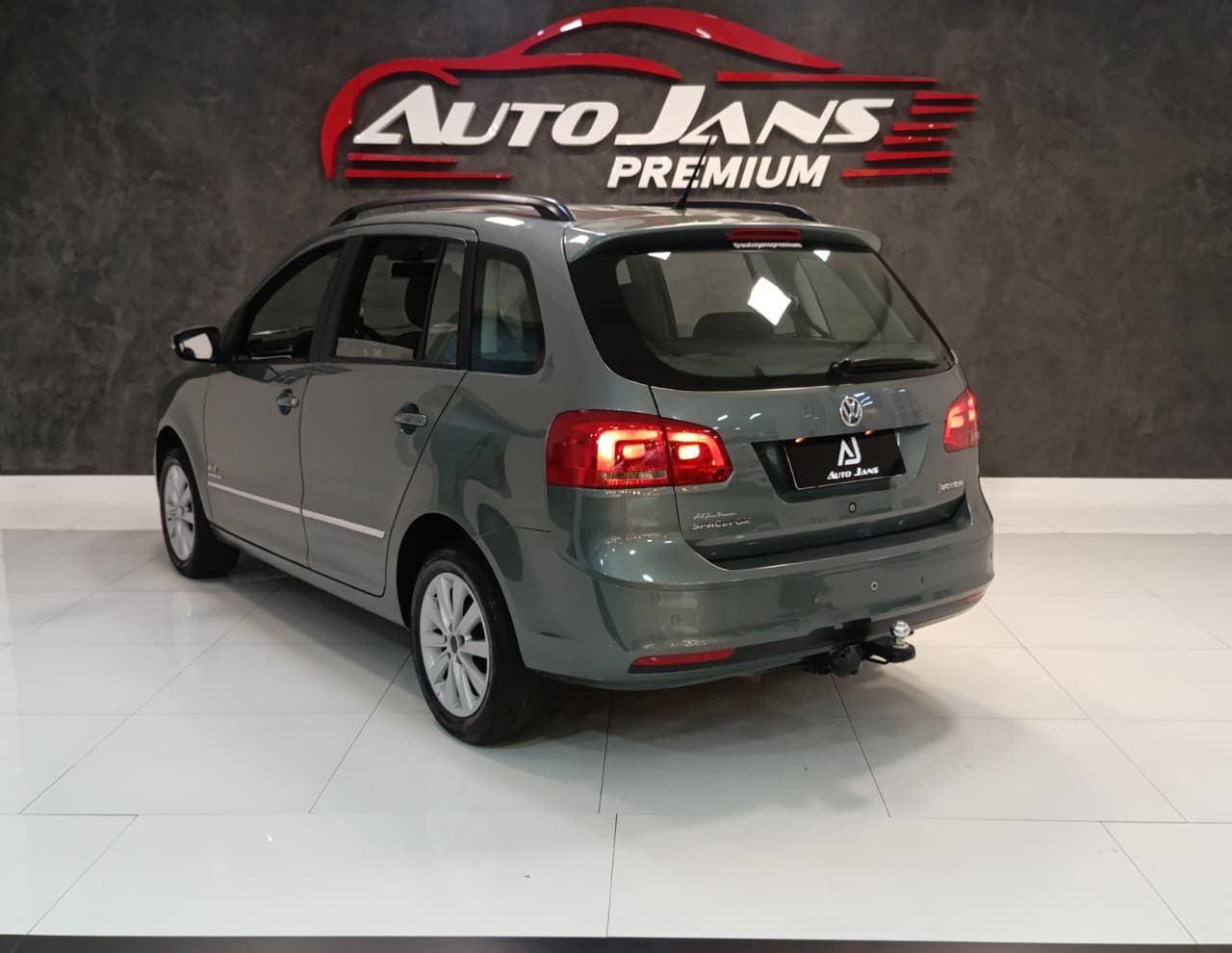 volkswagen spacefox sport.gii 2011