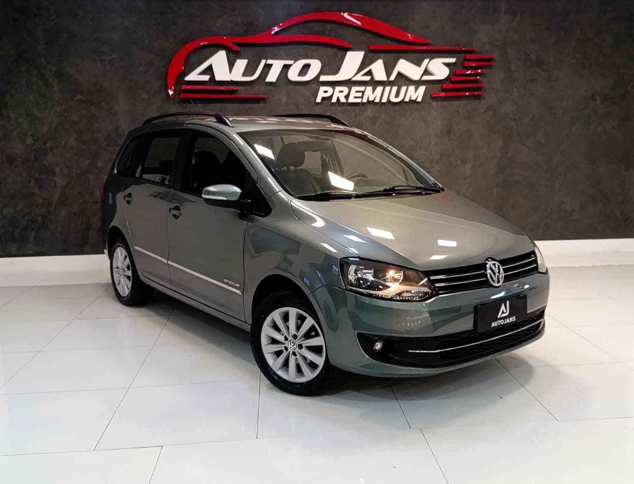 volkswagen spacefox sport.gii 2011