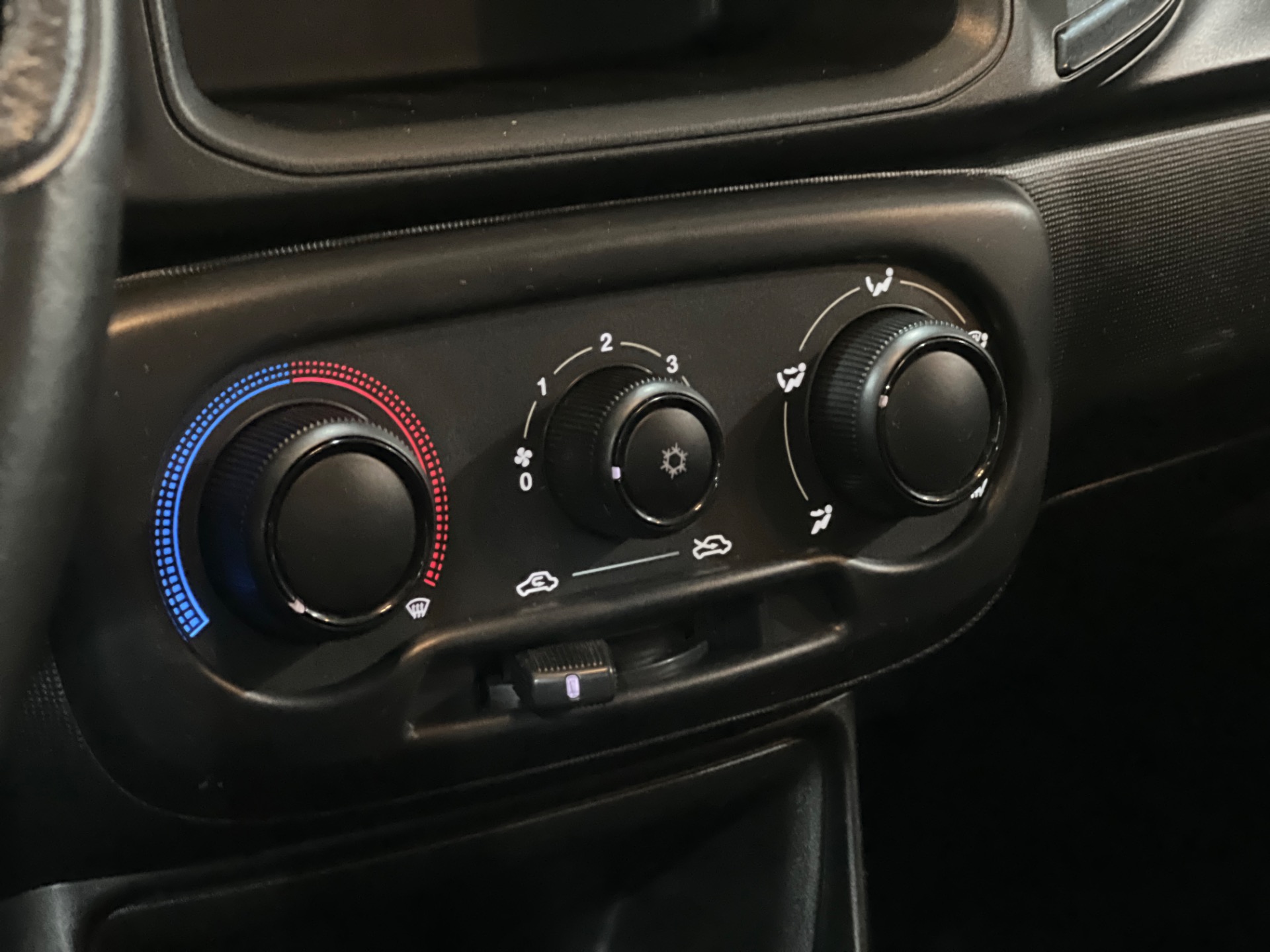fiat strada freedom motor 1.3 cs 2022