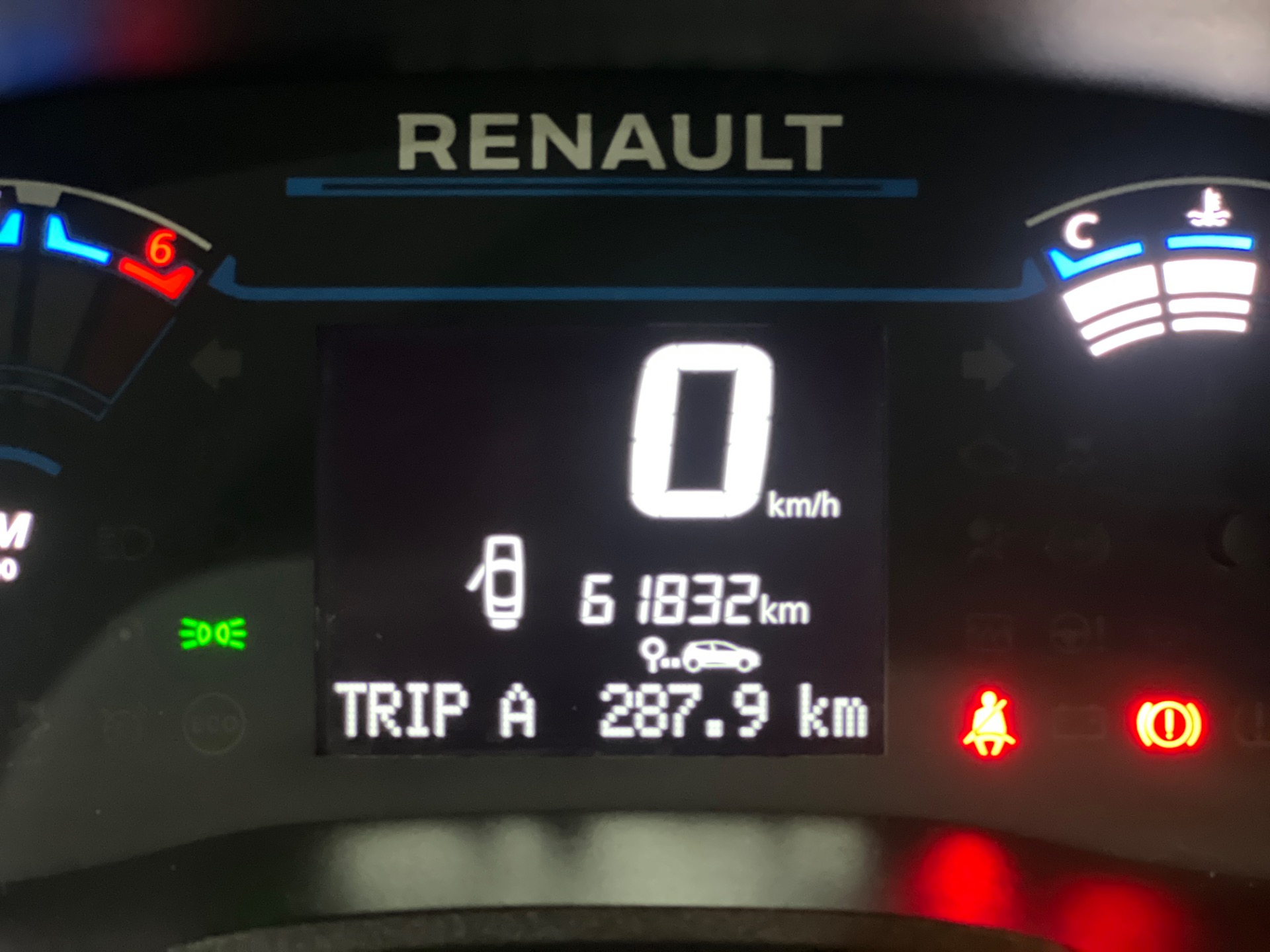 renault kwid zen 1.0 2025