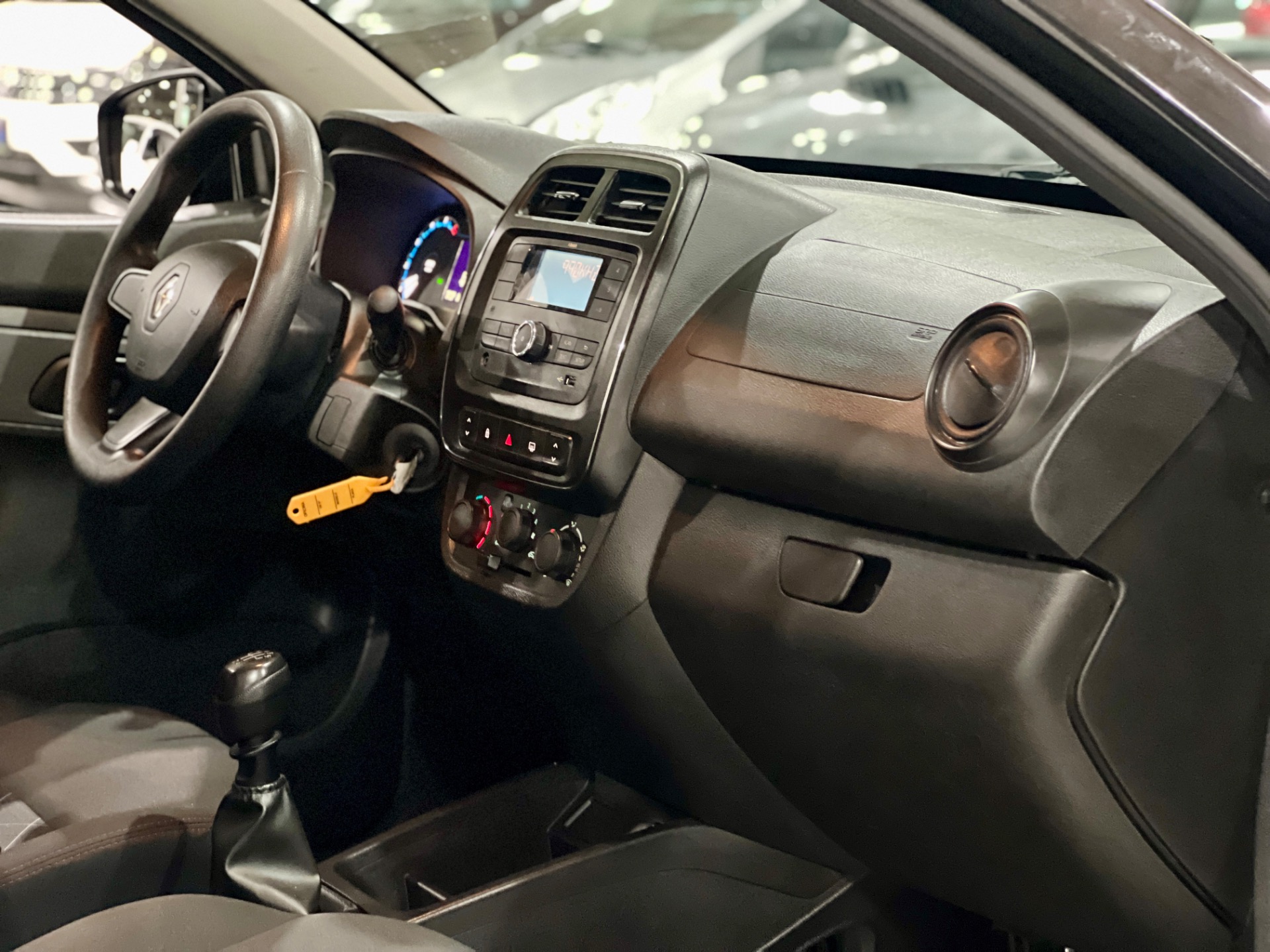 renault kwid zen 1.0 2025