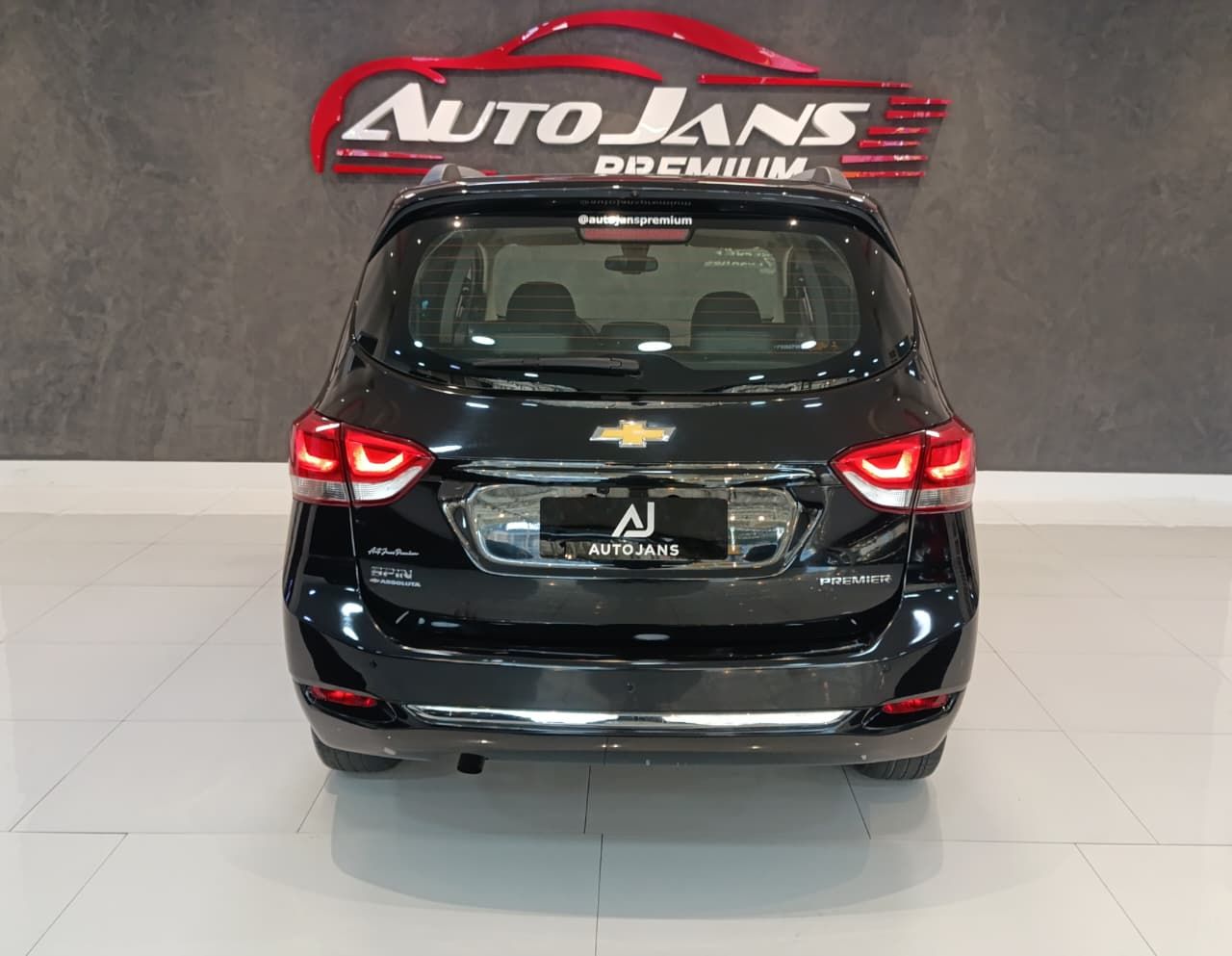 chevrolet spin 18l at premier 2023